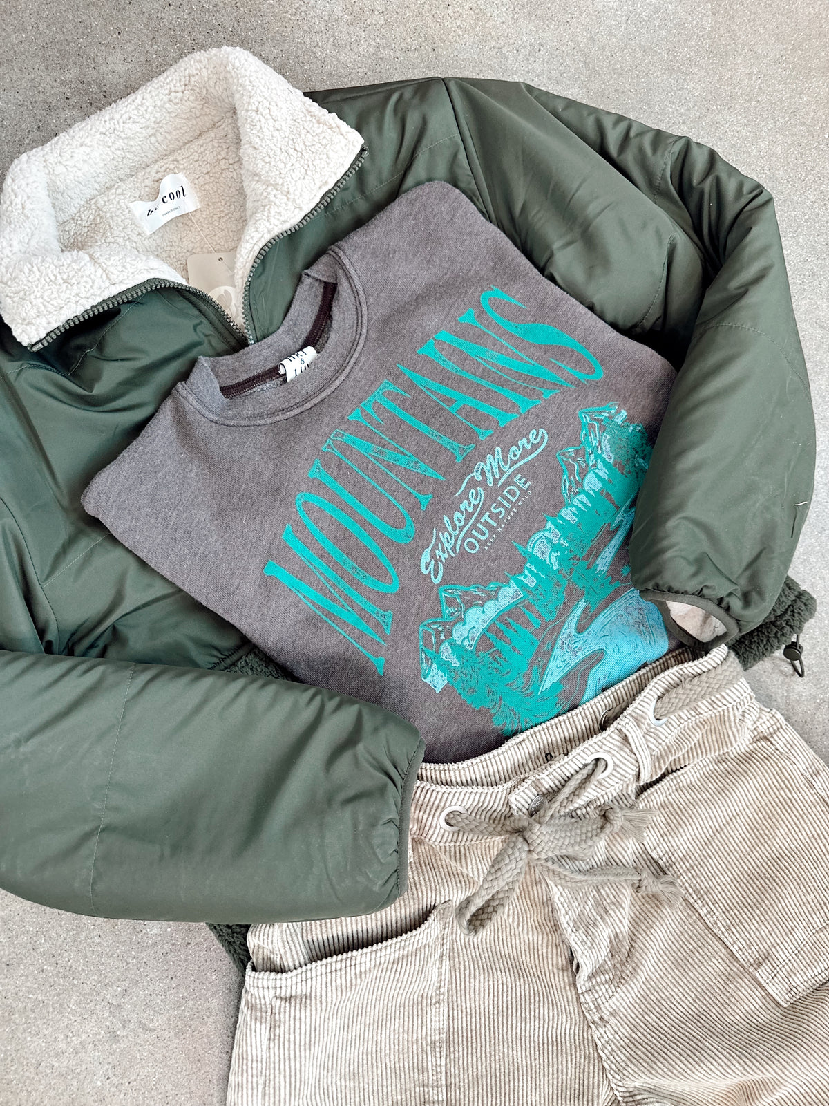 Mountains Mineral Sweatshirt