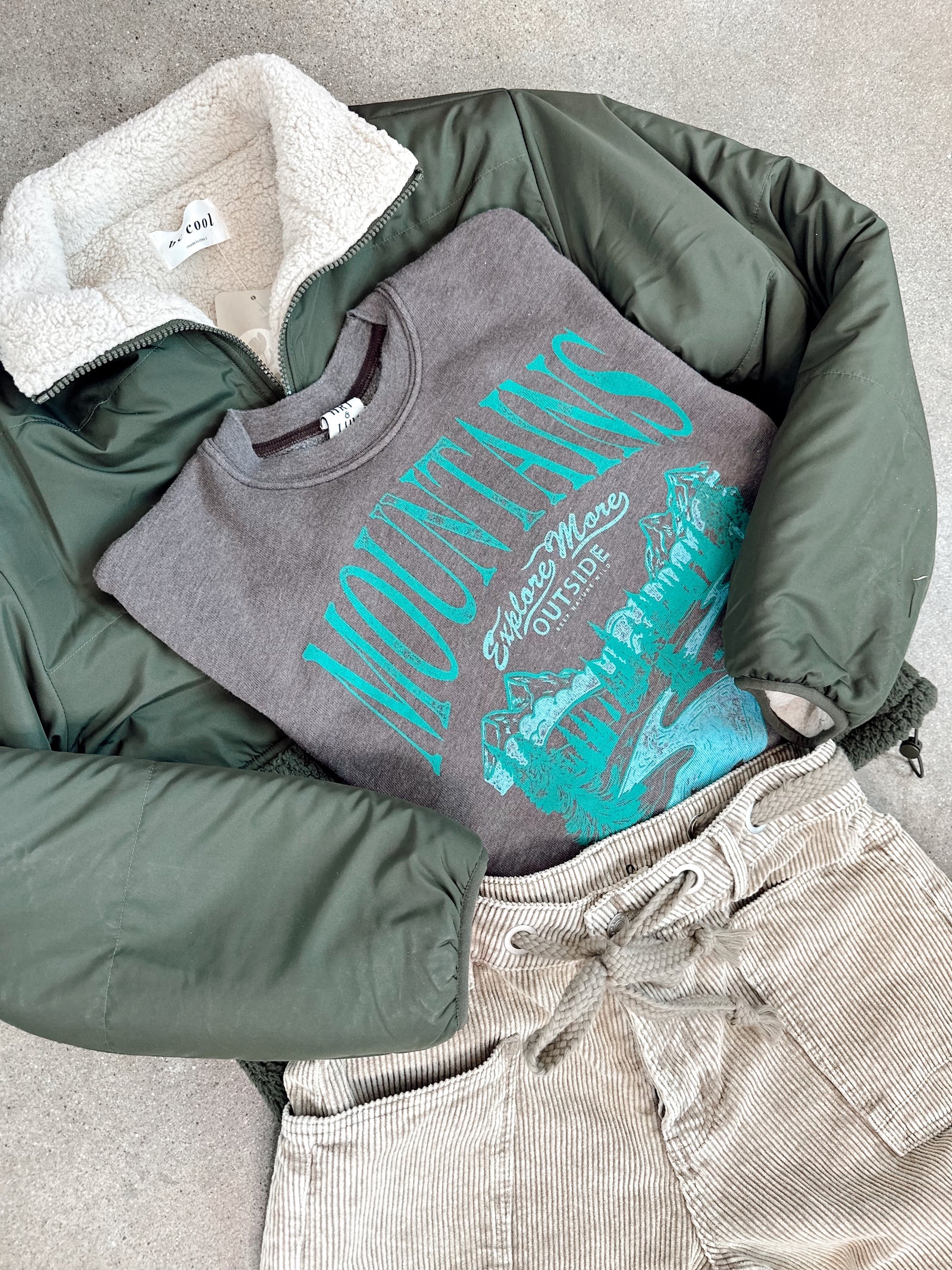 Mountains Mineral Sweatshirt