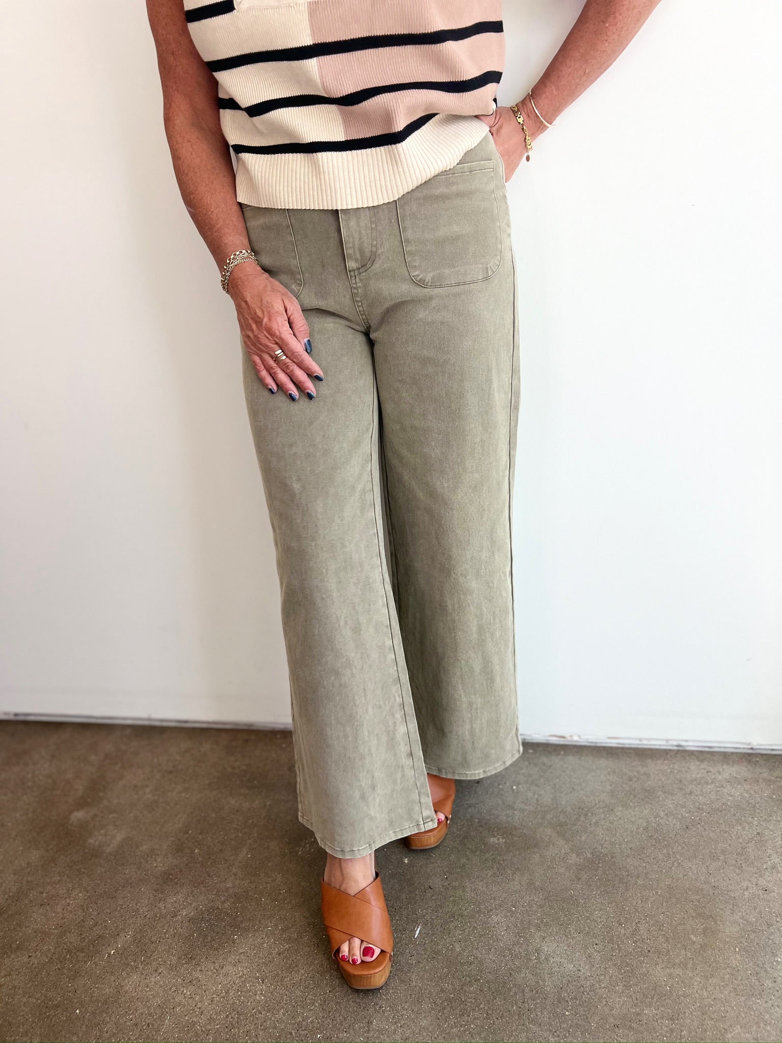 Hadley High Waisted Wide Leg Pants, Olive