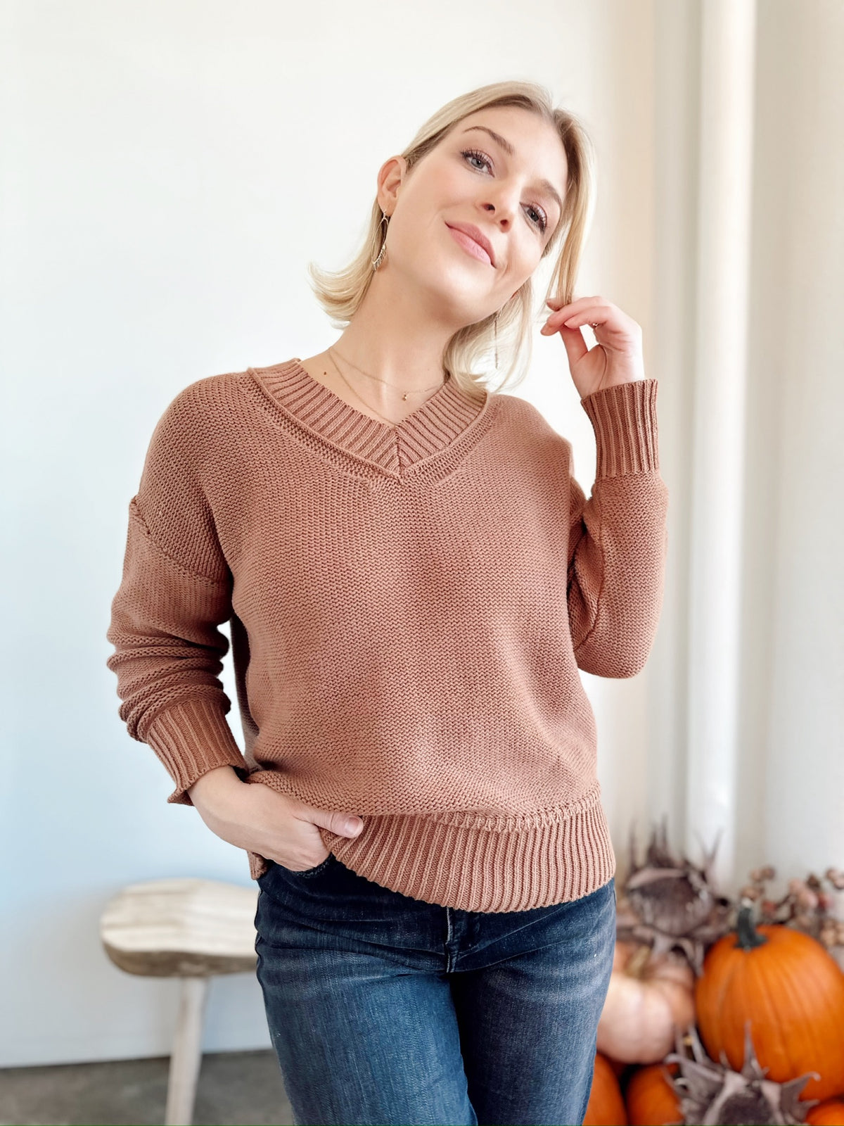 Lonnie V-Neck Sweater Clay