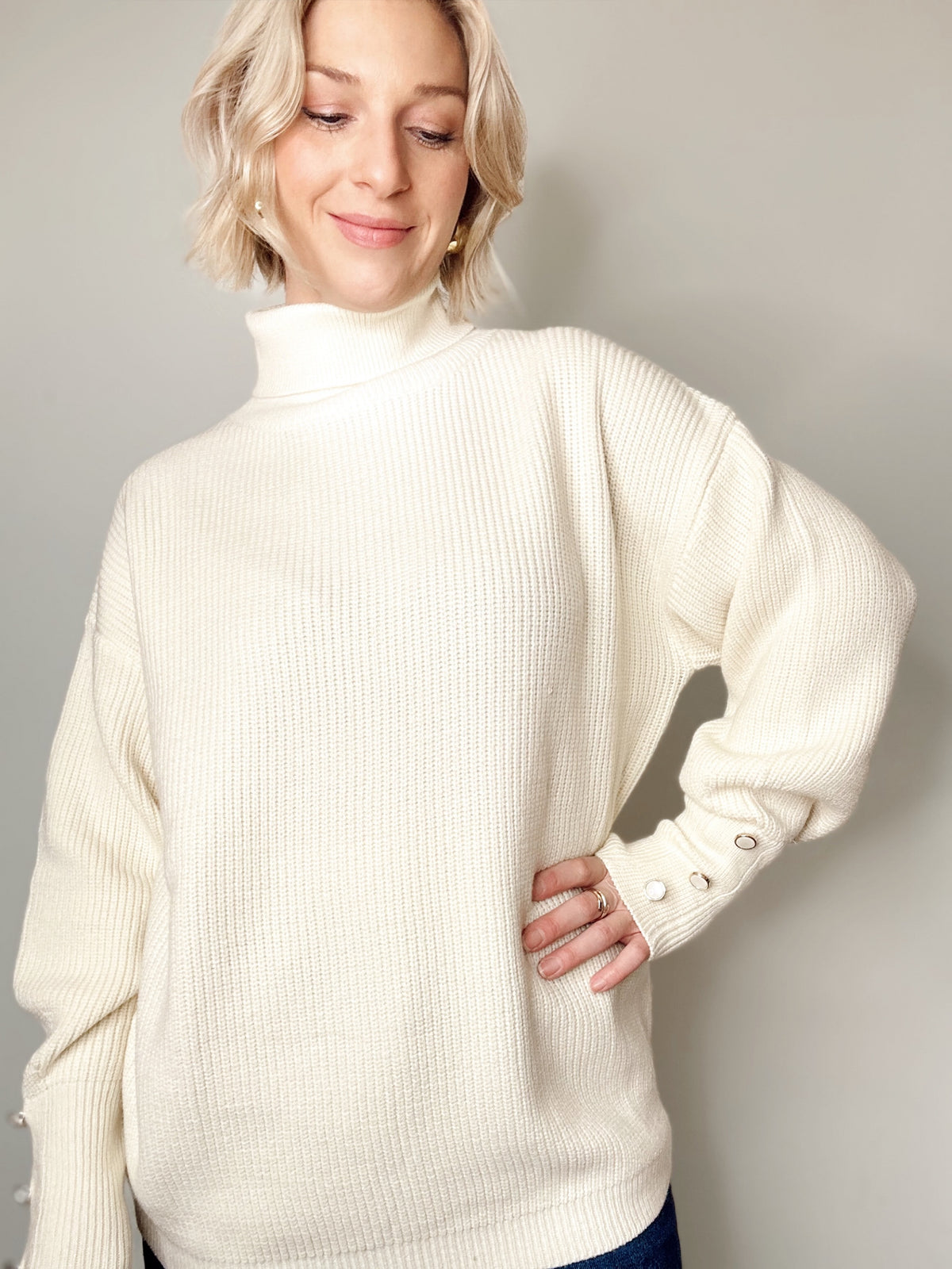 Pippa Turtle Neck Sweater Cream