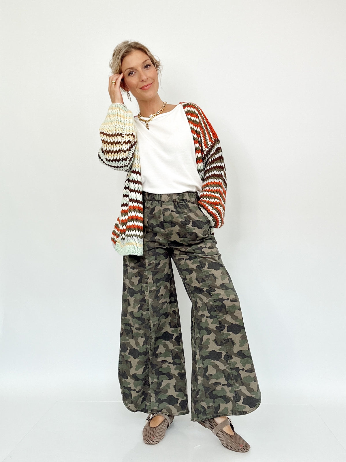 Nyla Tulip Washed Jeans Camo