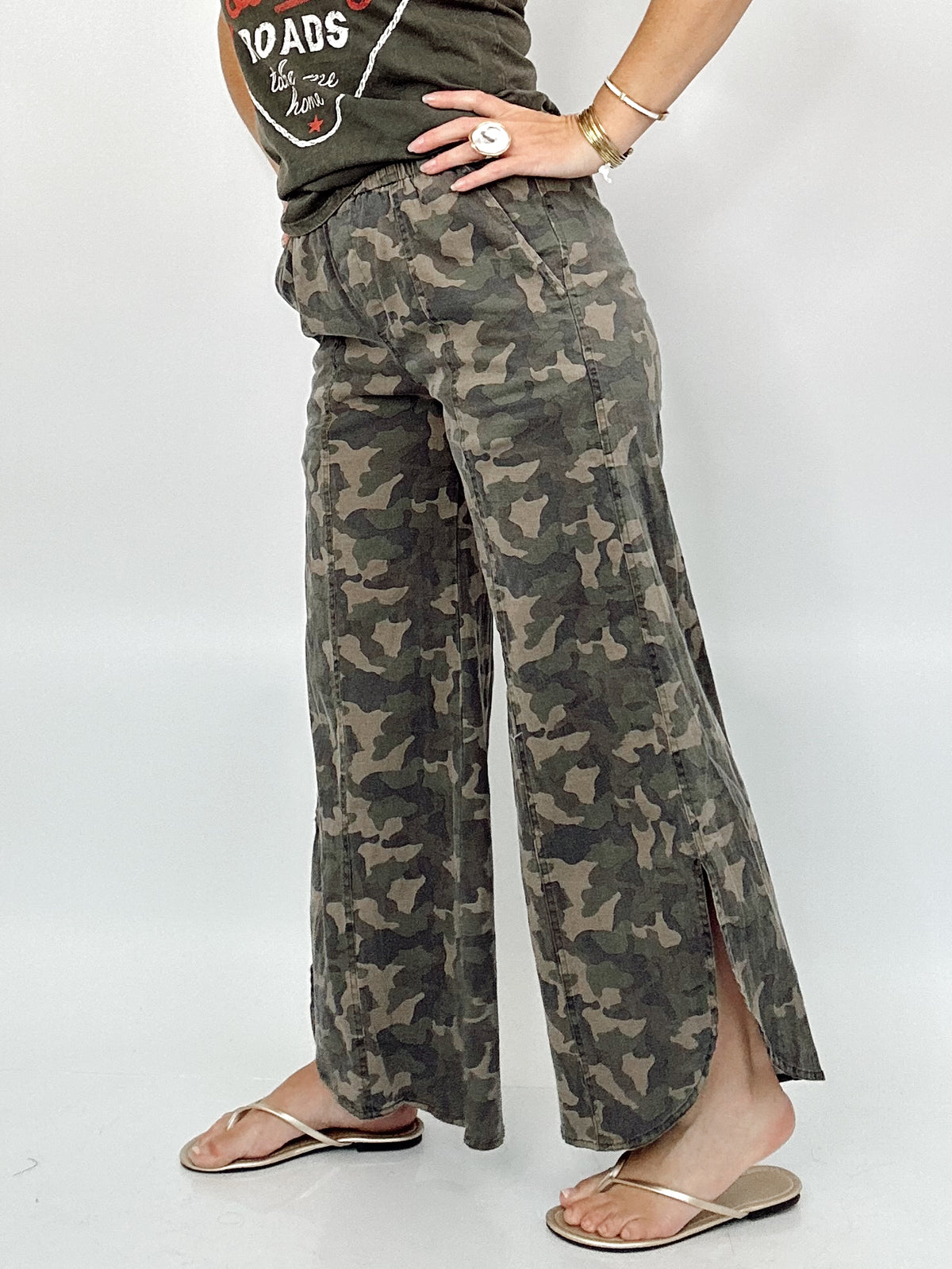 Nyla Tulip Washed Jeans Camo