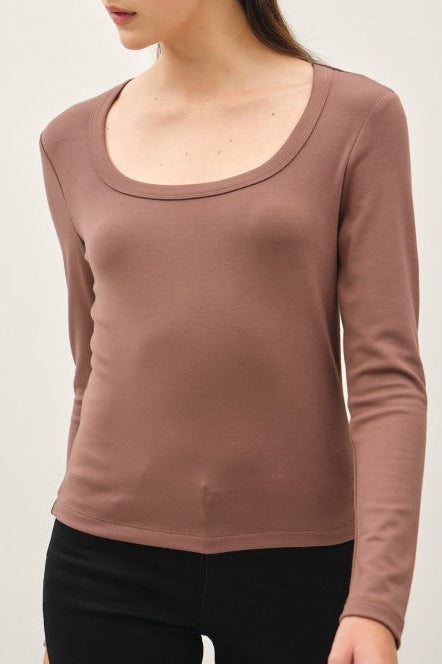 Betty Basic Scoop Neck Long Sleeve Top Brown