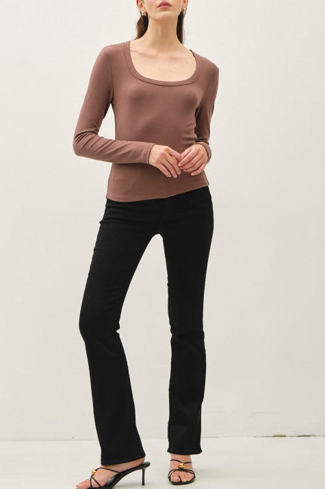 Betty Basic Scoop Neck Long Sleeve Top Brown