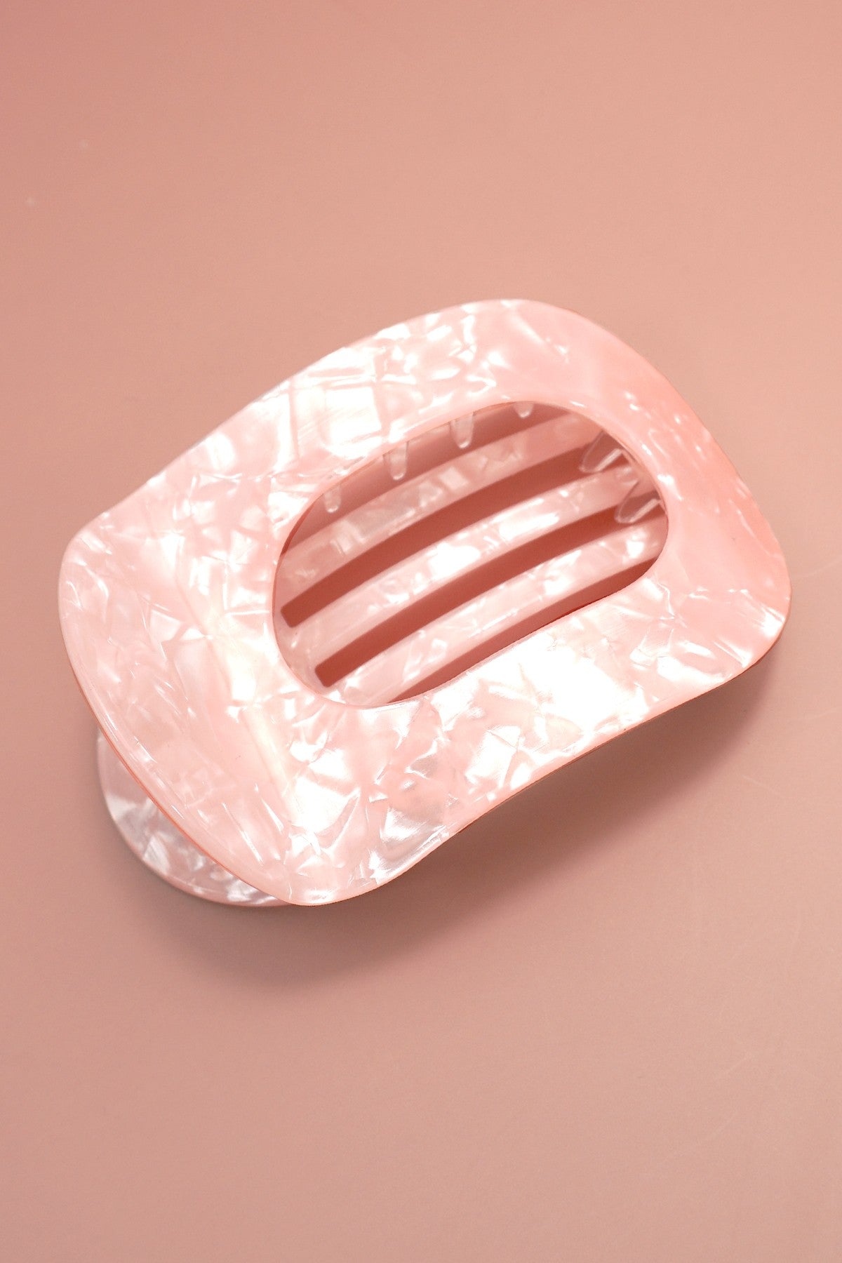 Jumbo Lay Flat Oval Hair Claw 40H993