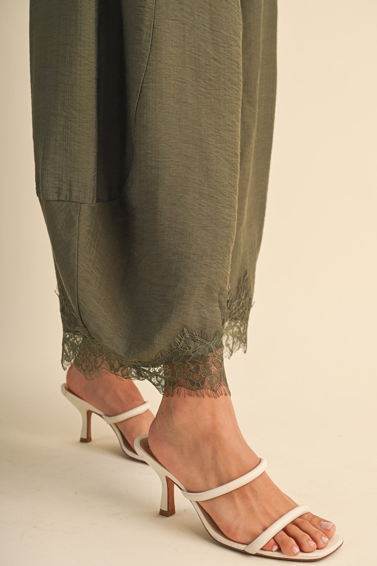 Lorelei Barrel Fit Pants Olive