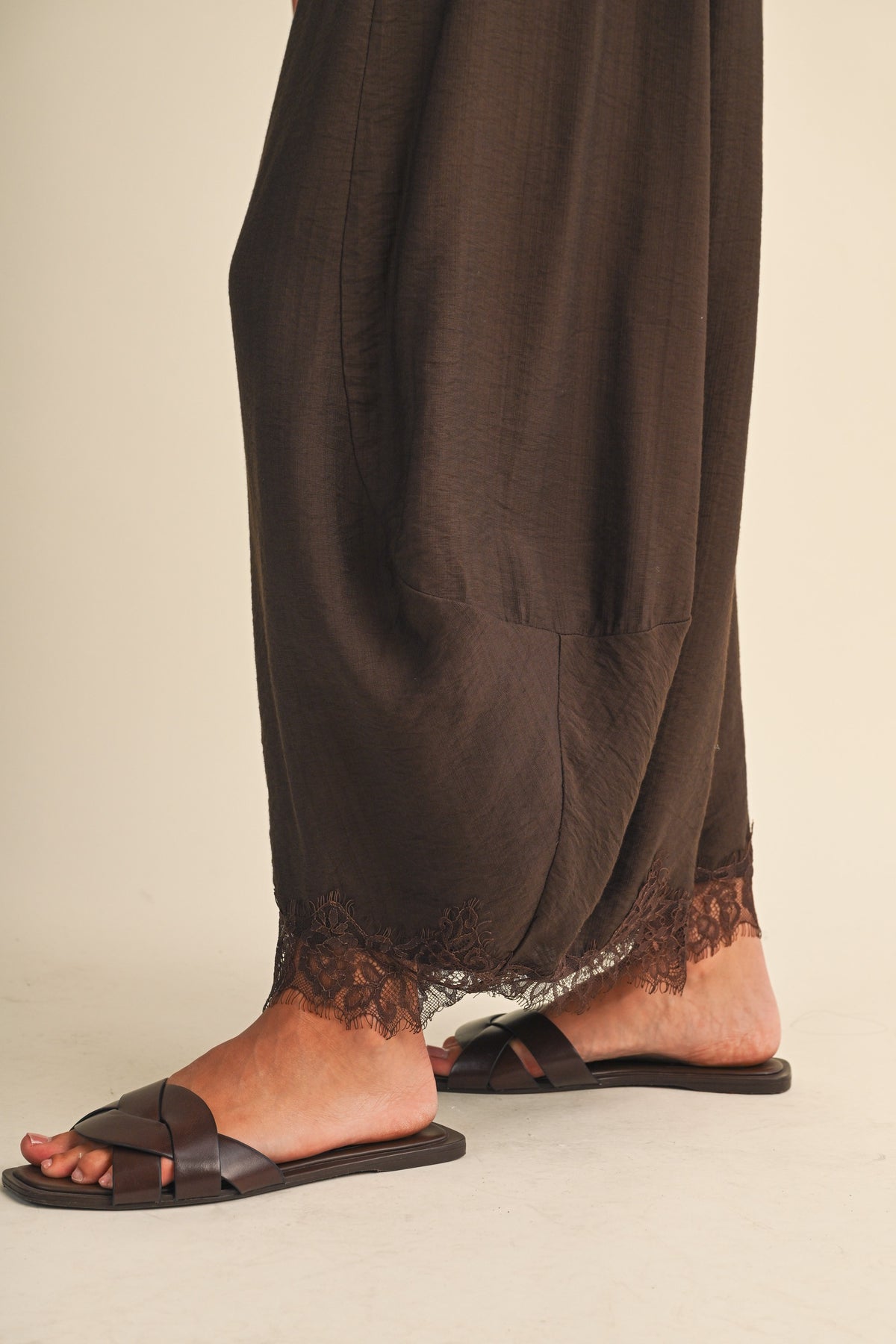 Lorelei Barrel Fit Pants Dk. Brown