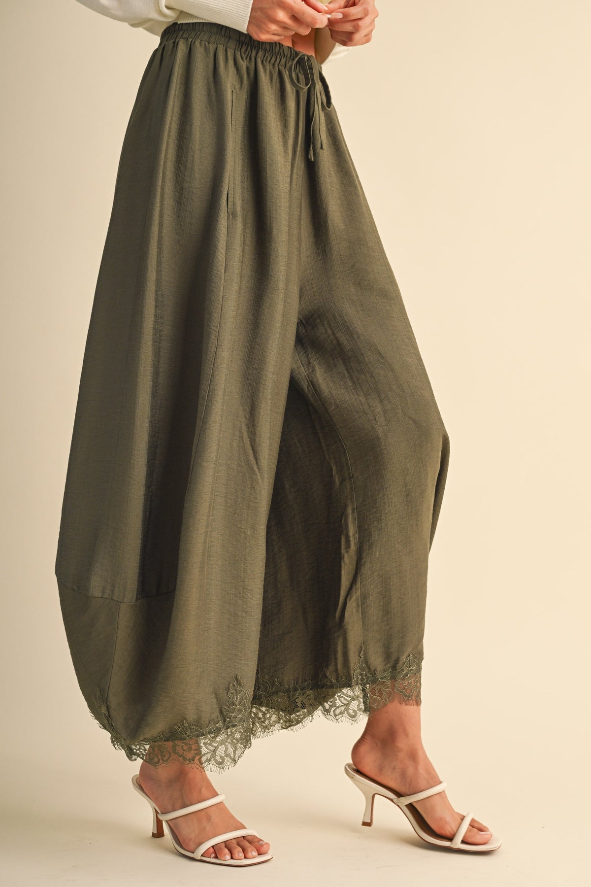 Lorelei Barrel Fit Pants Olive