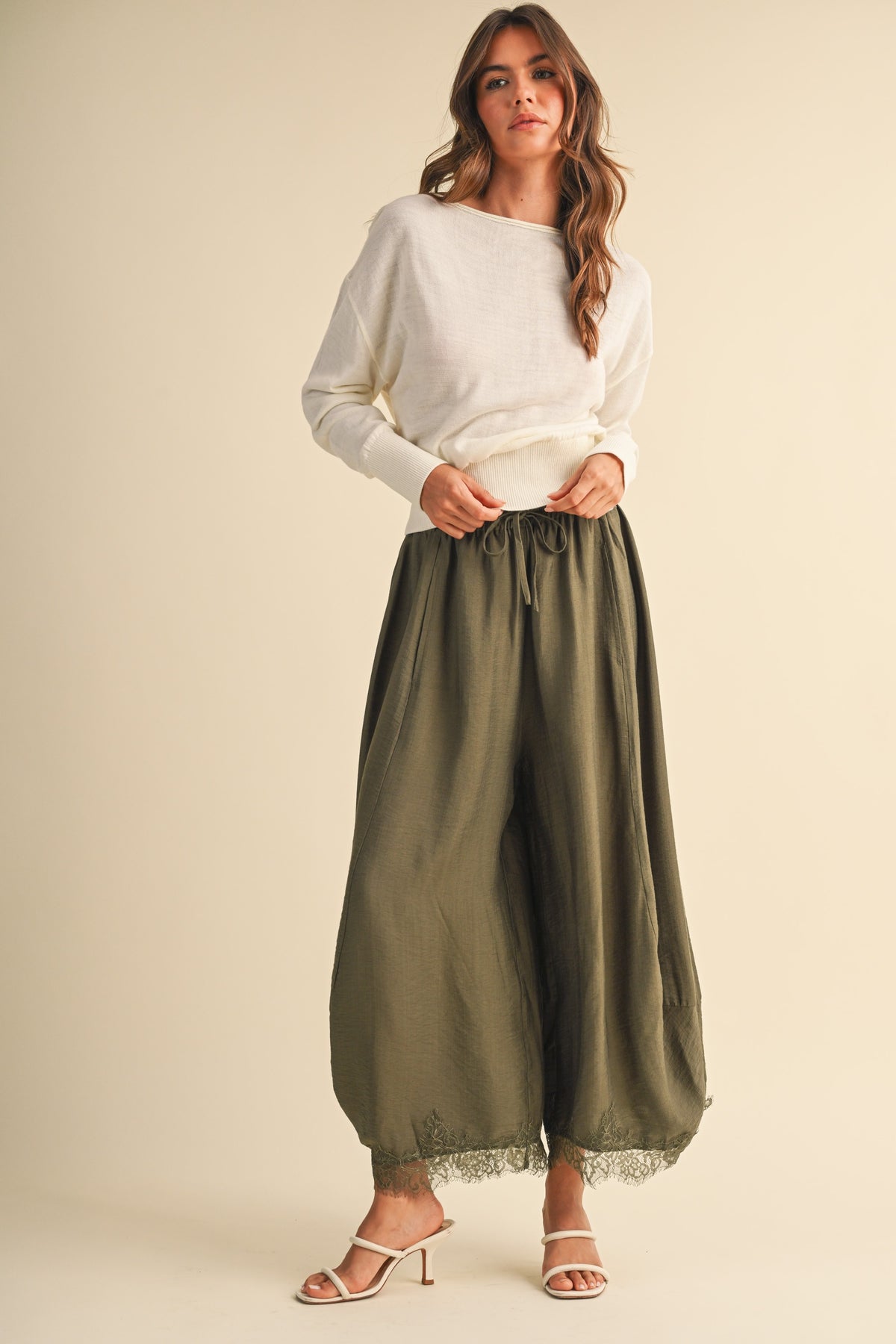 Lorelei Barrel Fit Pants Olive