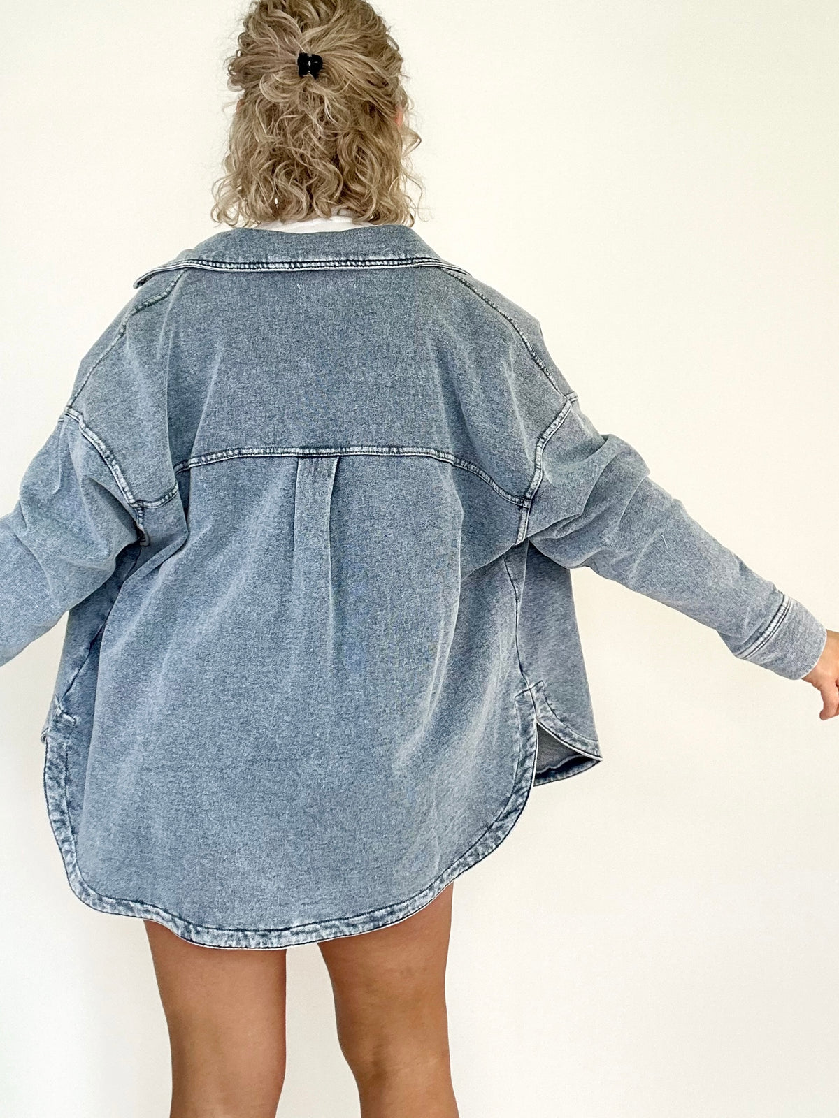 Harper Fleece Oversized Shacket Light Denim