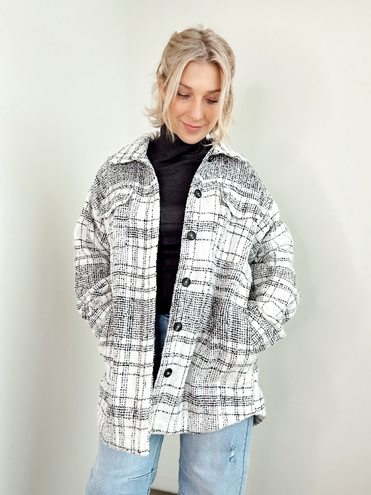 Maya Plaid Shirt Jacket Black/White