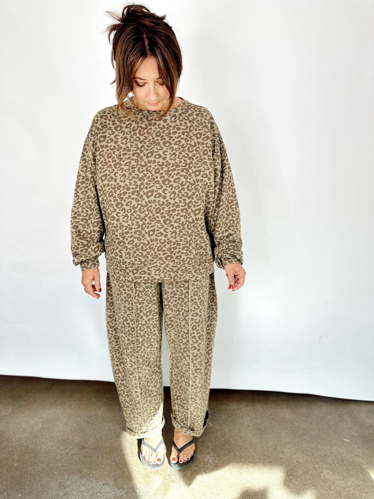 Dee Leopard Print Barrel Pants Olive
