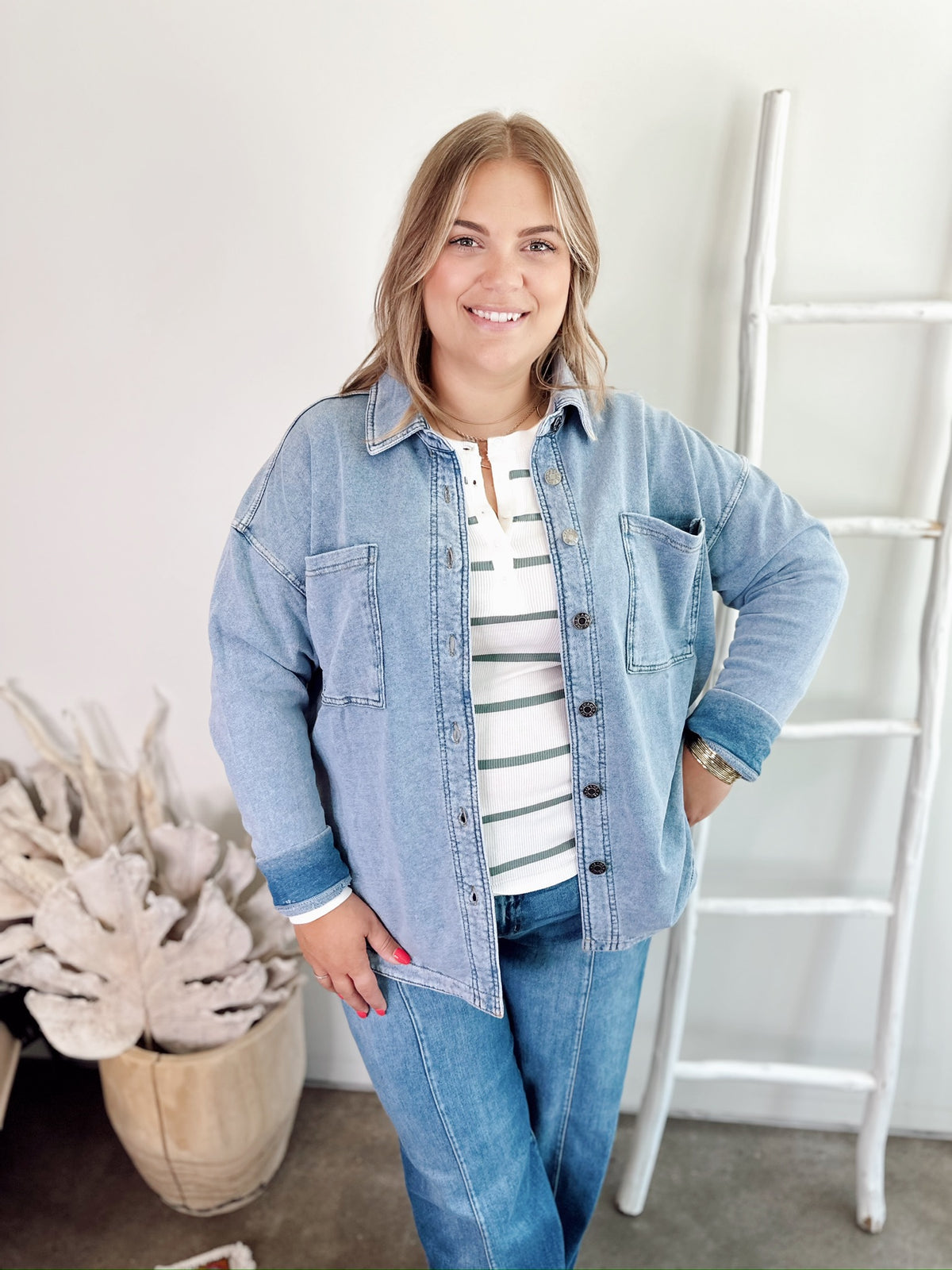 Harper Fleece Oversized Shacket Light Denim