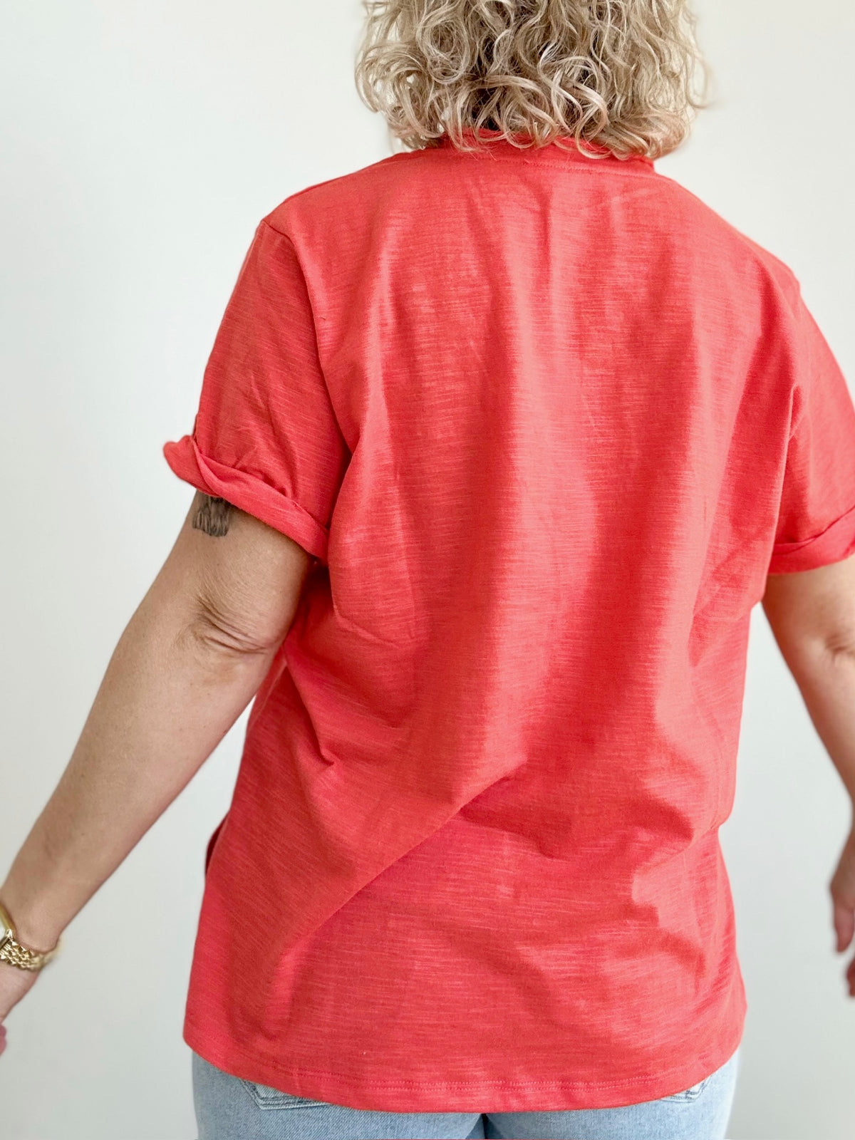 Sydney V-neck Short Sleeve Top Coral