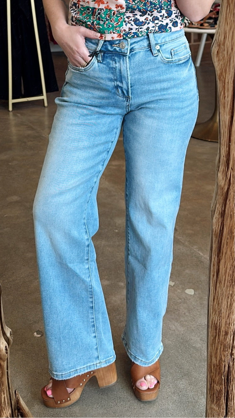 Jill Mid Rise Straight Jeans