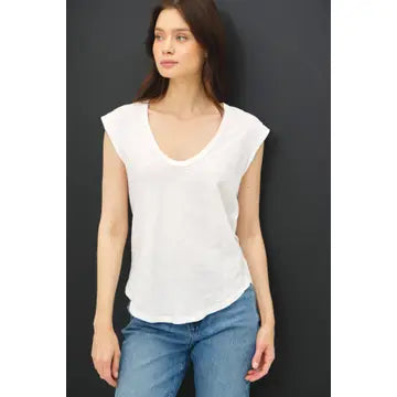 Tillie Tee White