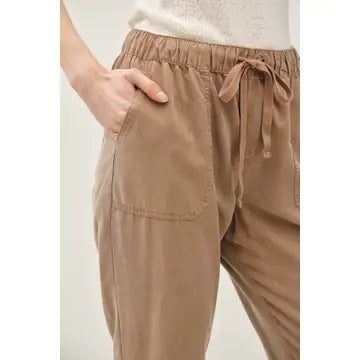 Erica Tencel Tapered Pants Dark Taupe