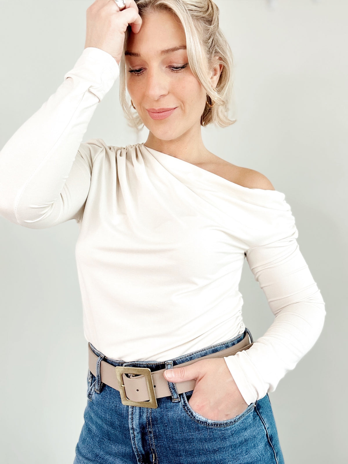 Janet One Shoulder Knit Top