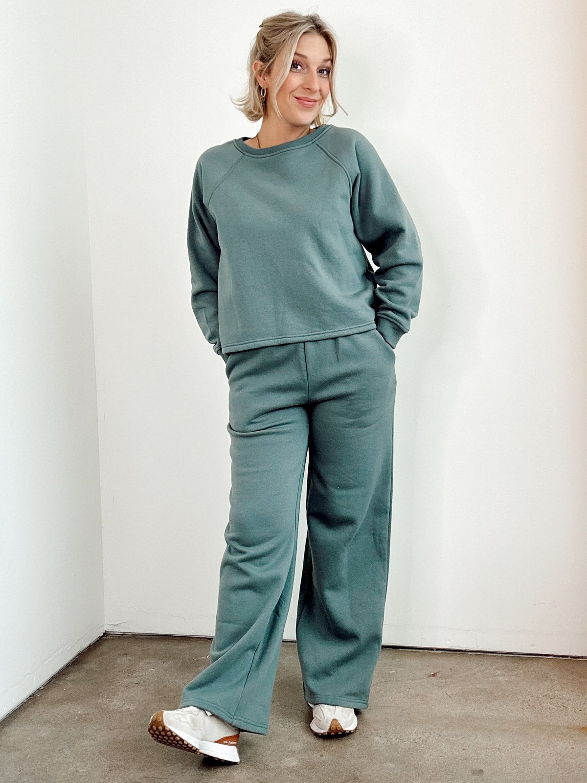 Kara Pullover &amp; Sweatpant Set Ash Jade