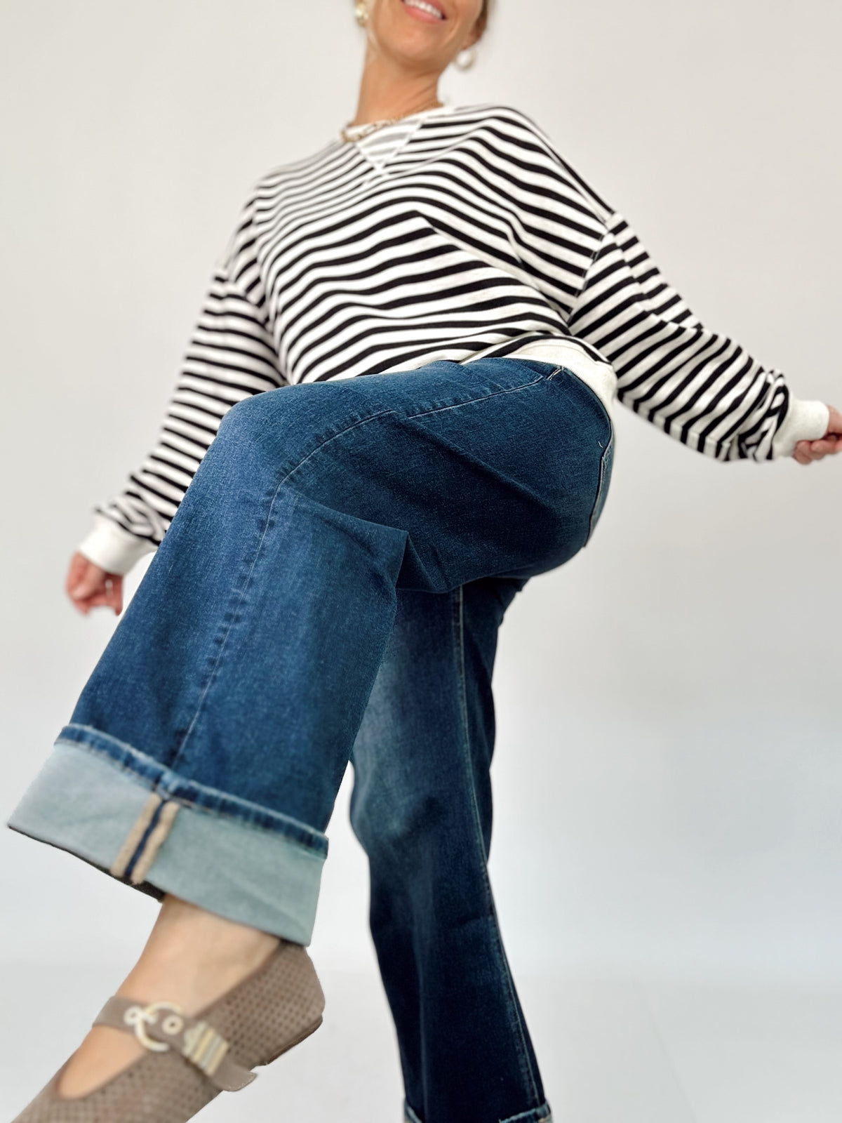 Cleo Low Rise Baggy Jeans