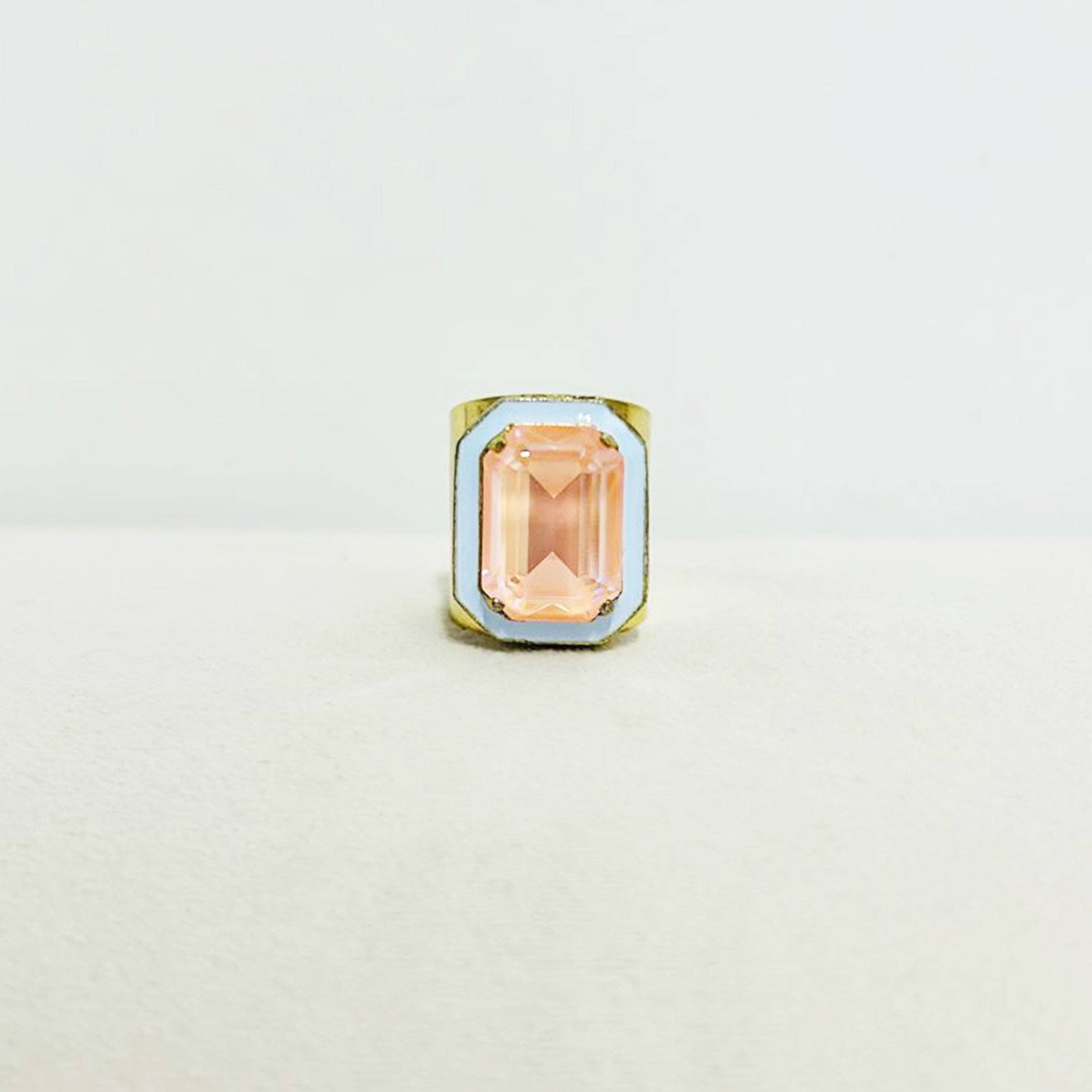 TOVA Big Dakota Ring in Fairy Dust: Nimblu