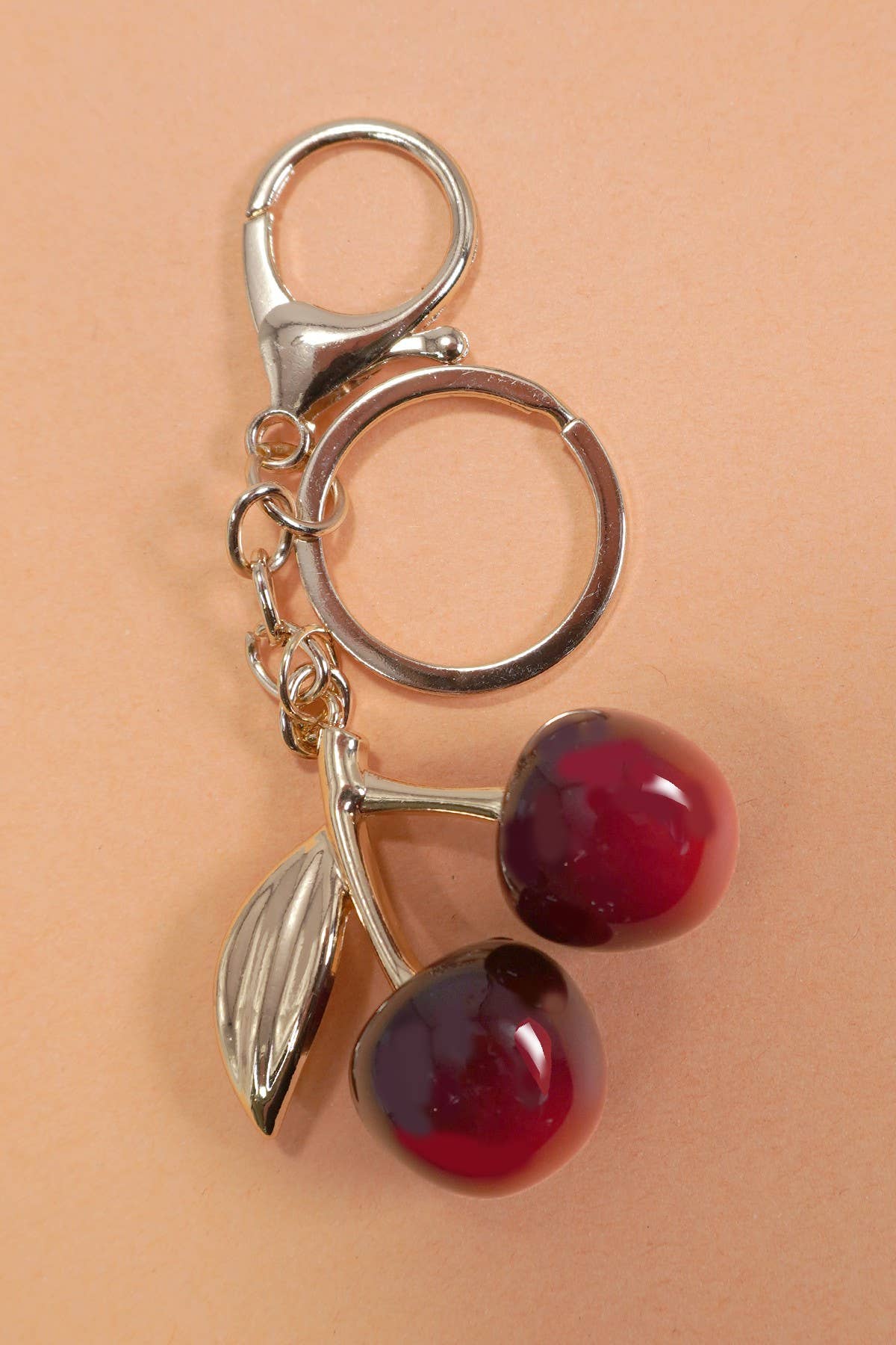 Cherry Drop W/Leaf Bag Charm
