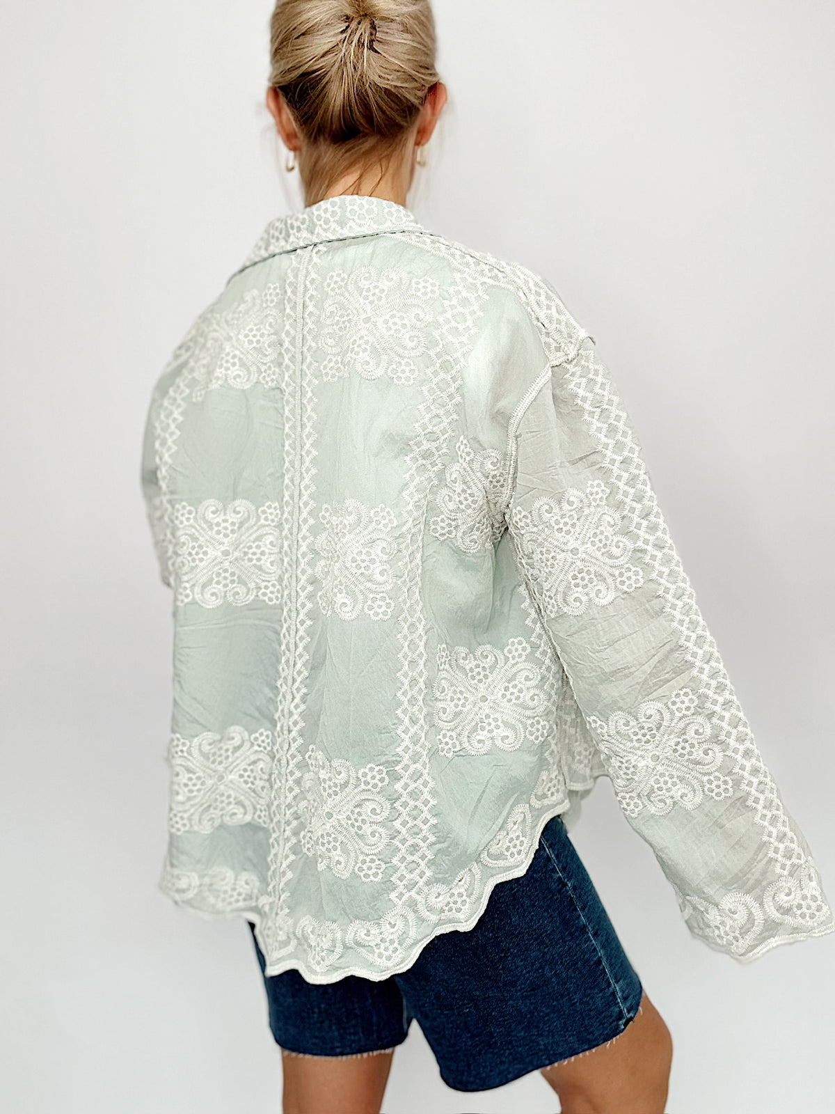 Lori Embroidery Long Sleeve Shirt Mint