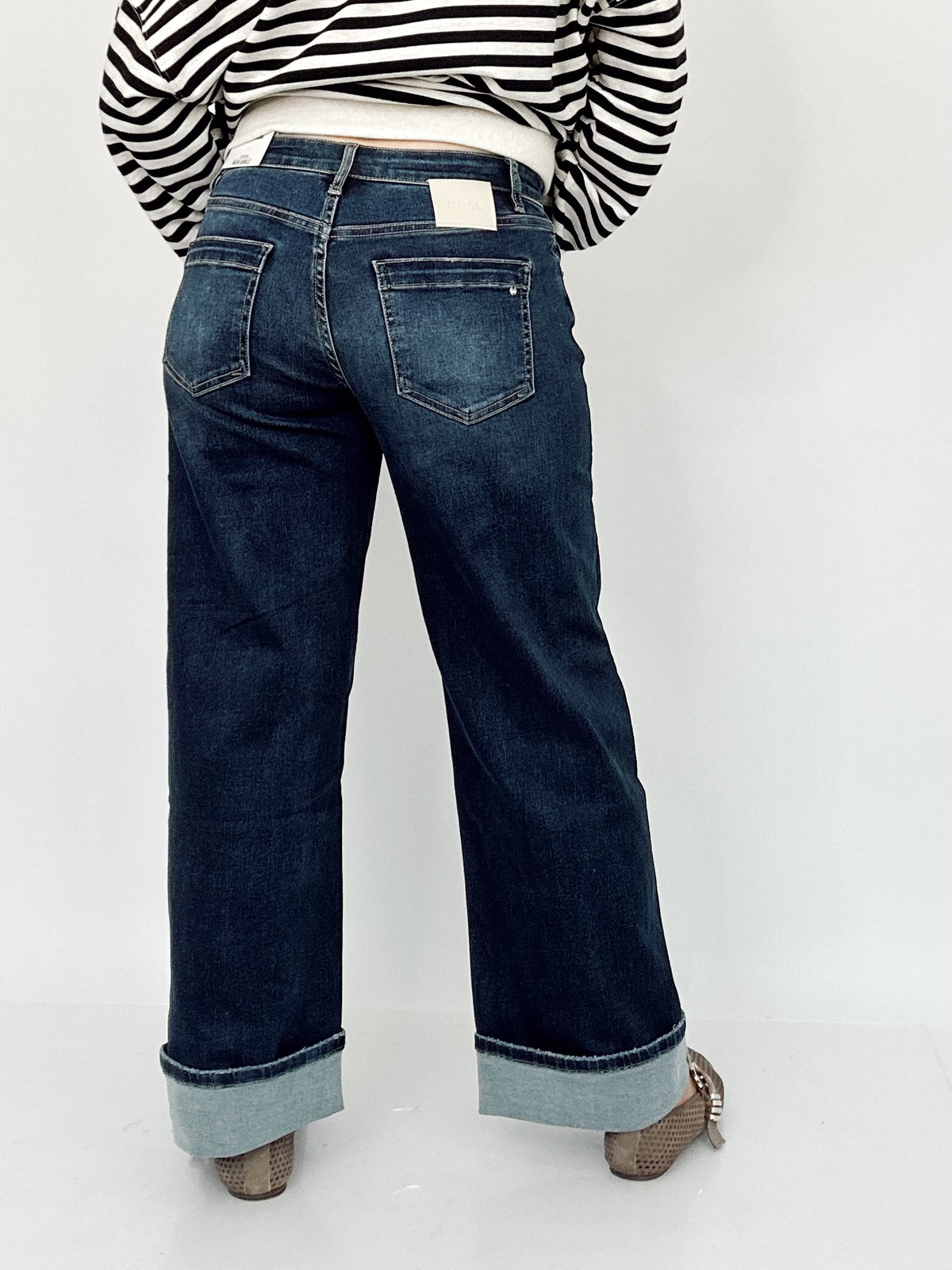 Cleo Low Rise Baggy Jeans