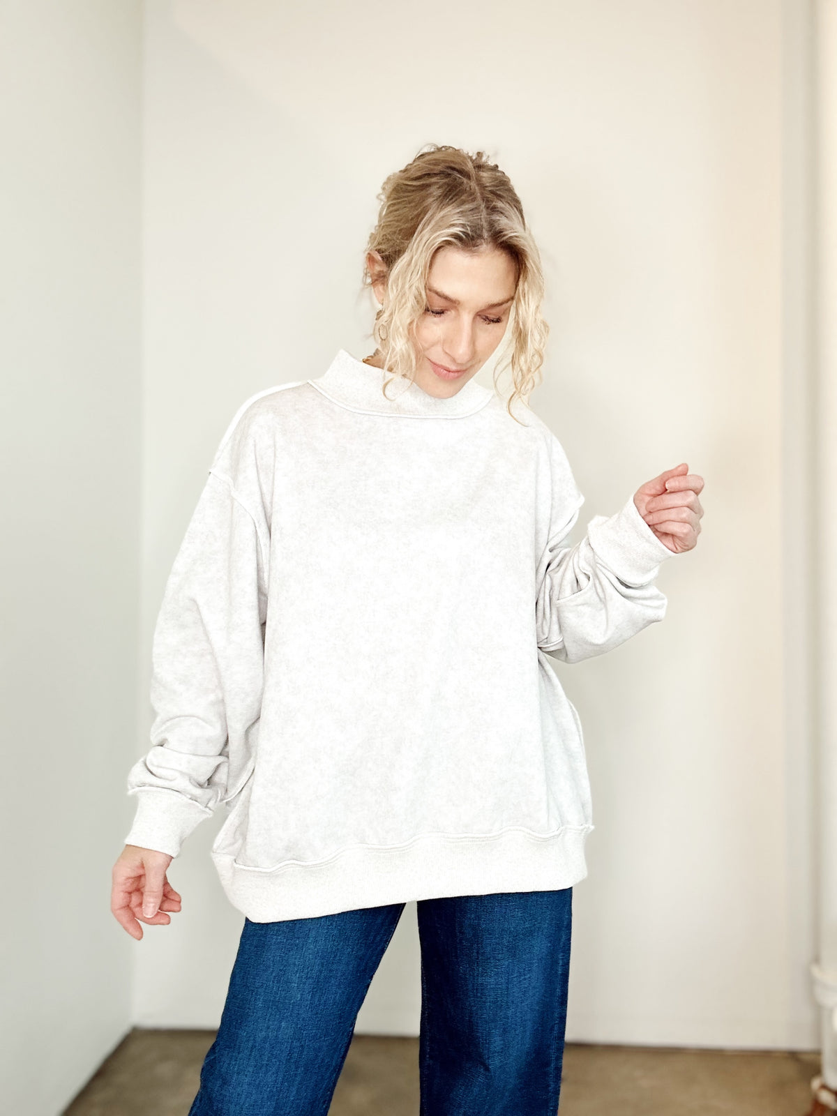 Louise Vintage Oversized Sweatshirt Ash Grey