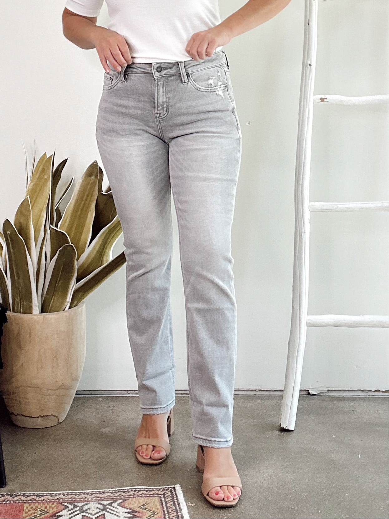 Kim Mid Rise Cuffed Straight Leg Jeans