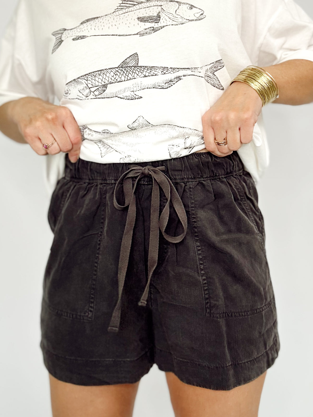Alice High Rise Tencel Shorts Charcoal