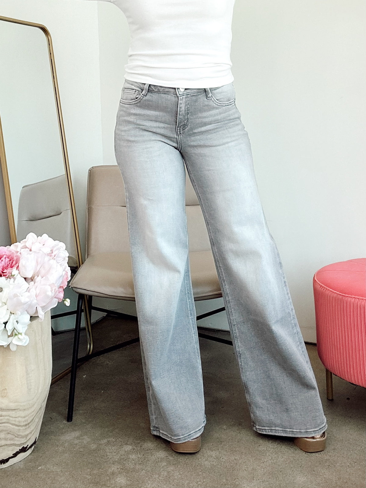 Tia Mid Rise Wide Leg Jeans