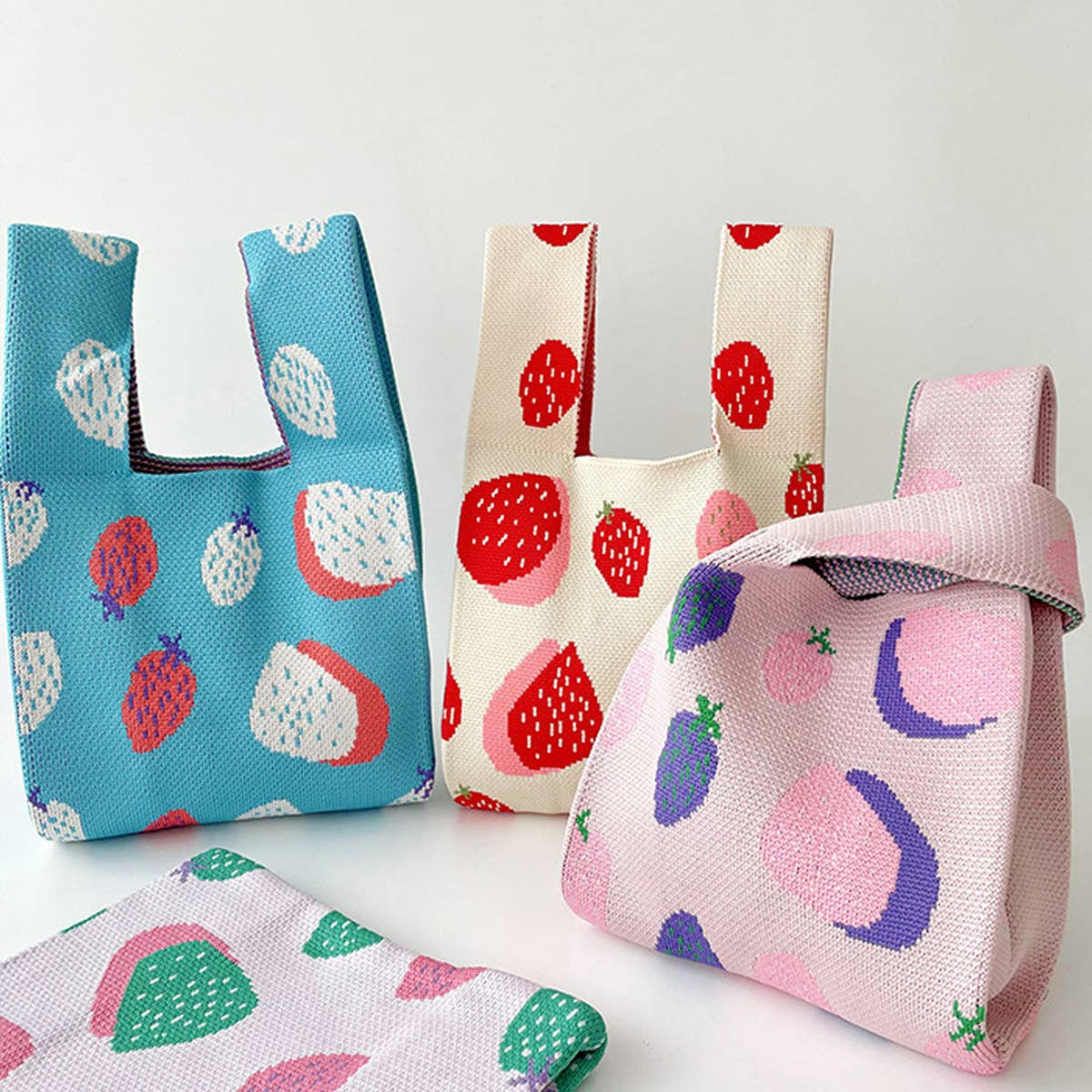 Strawberry Handbag Beige