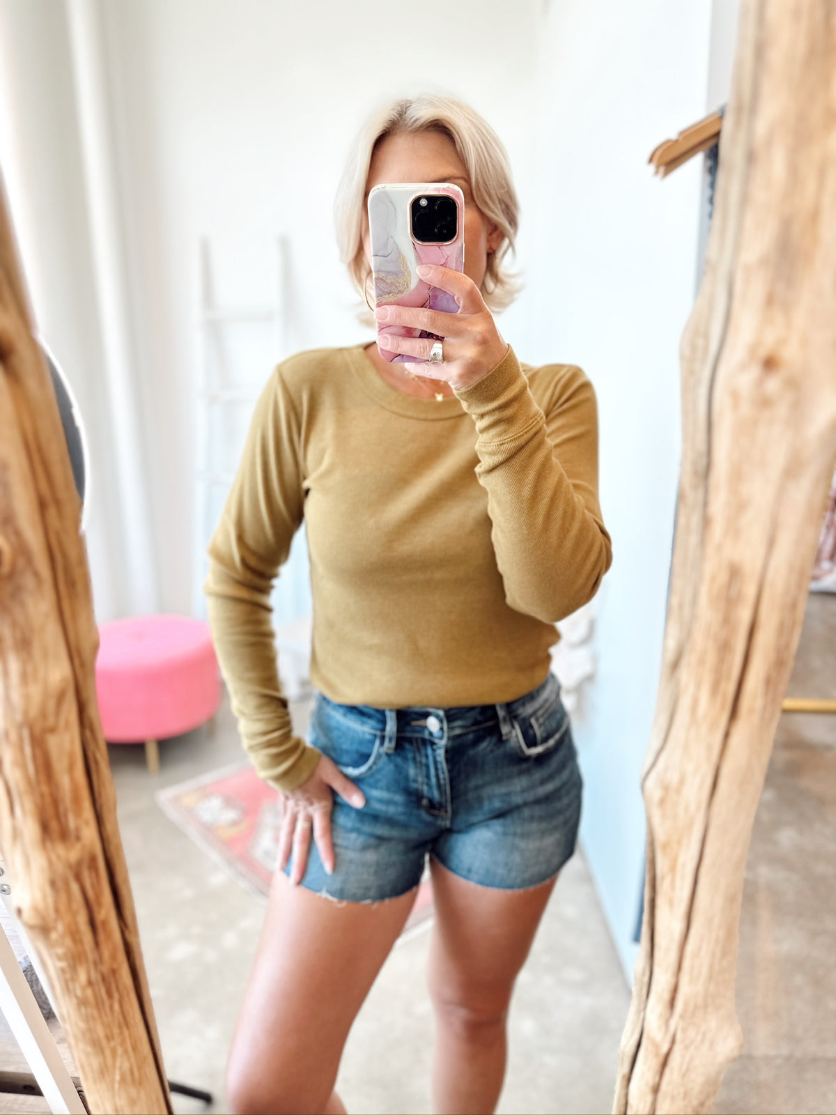 Cady Mid Rise Shorts