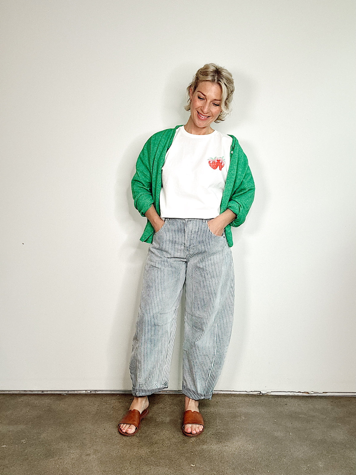 Holis Railroad Striped Barrel Jeans