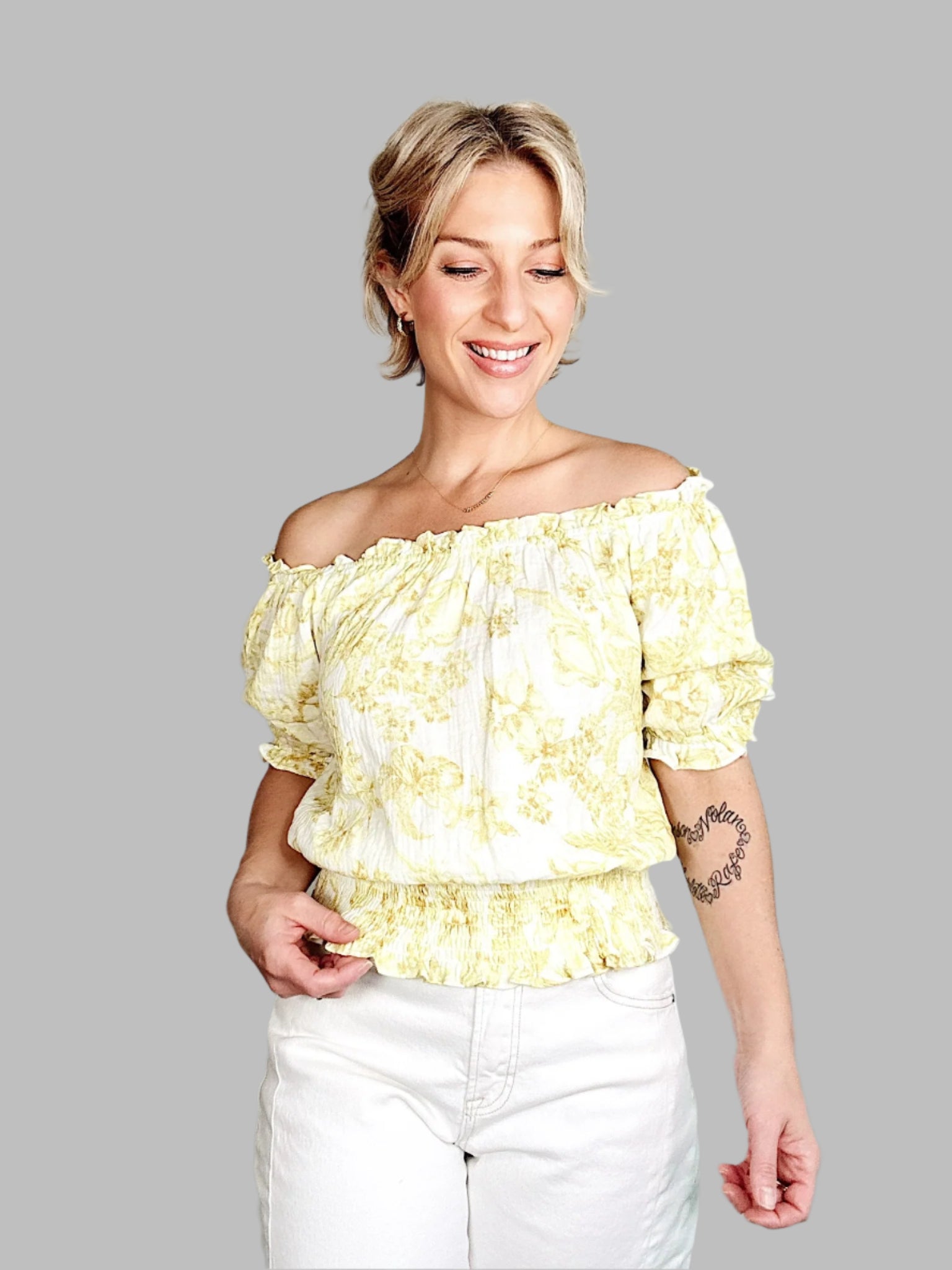 Allison Off Shoulder Top Lemon