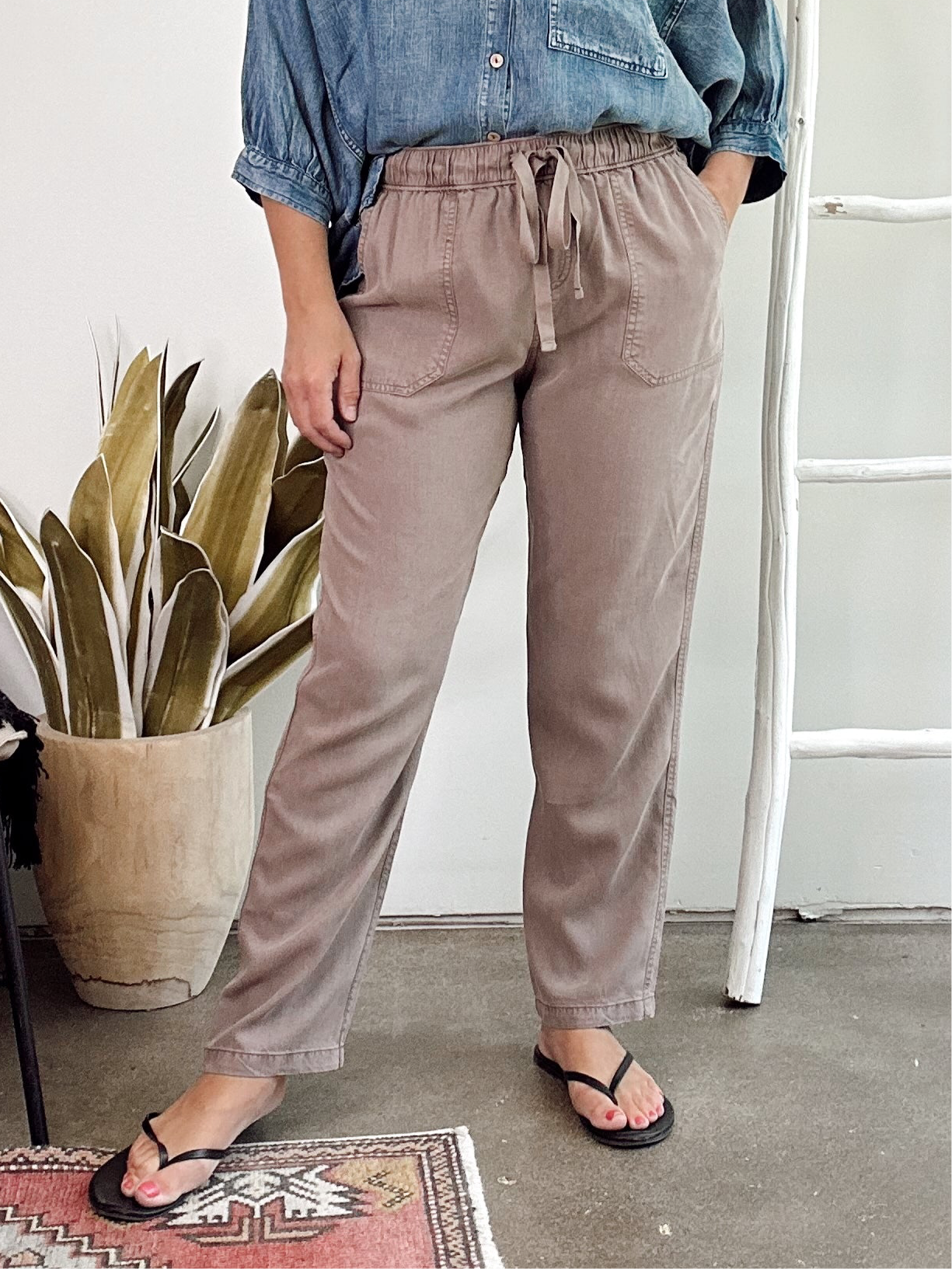 Erica Tencel Tapered Pants Cocoa