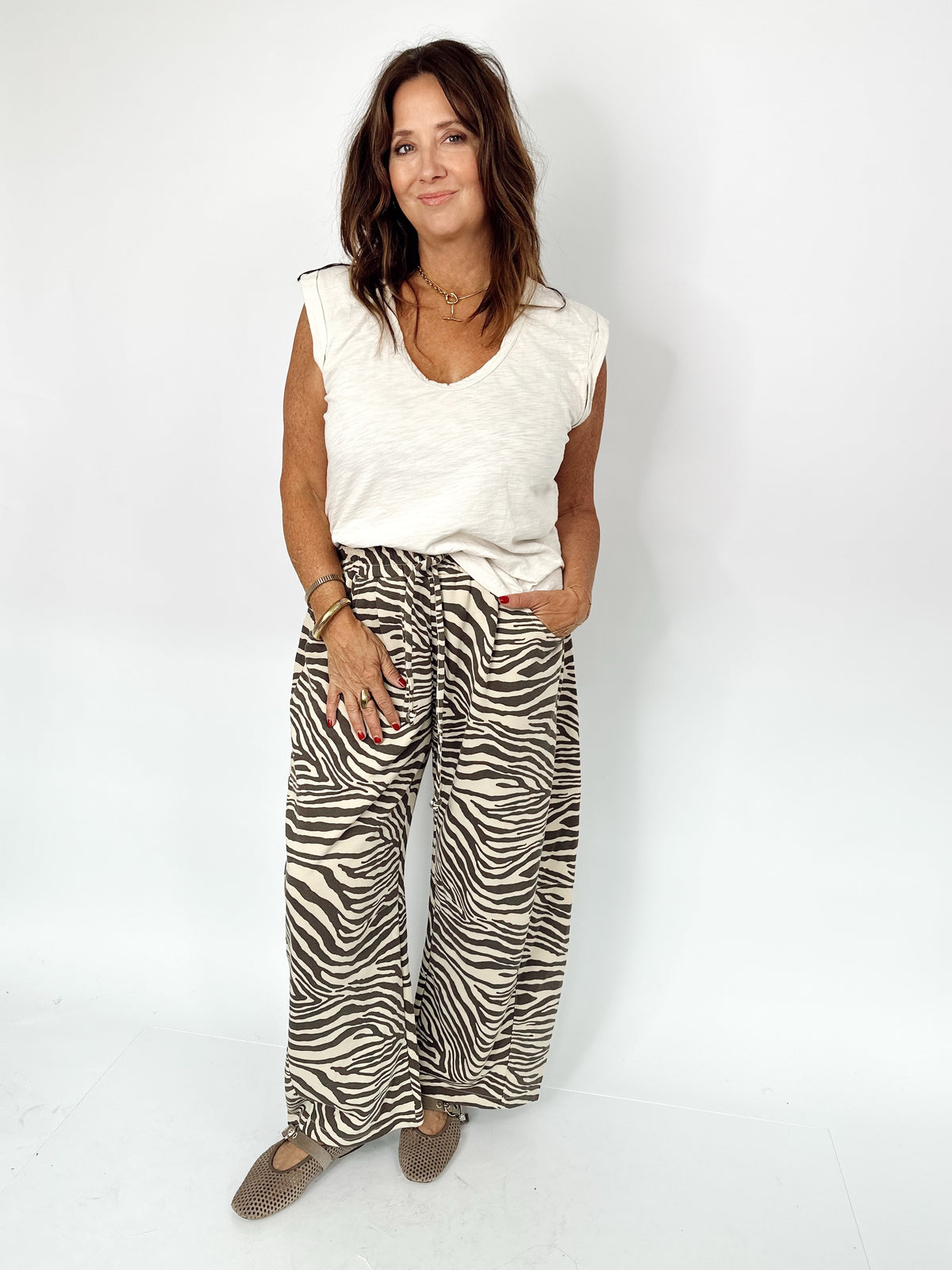 Lou Zebra Print Barrel Leg Pants Brown/Beige