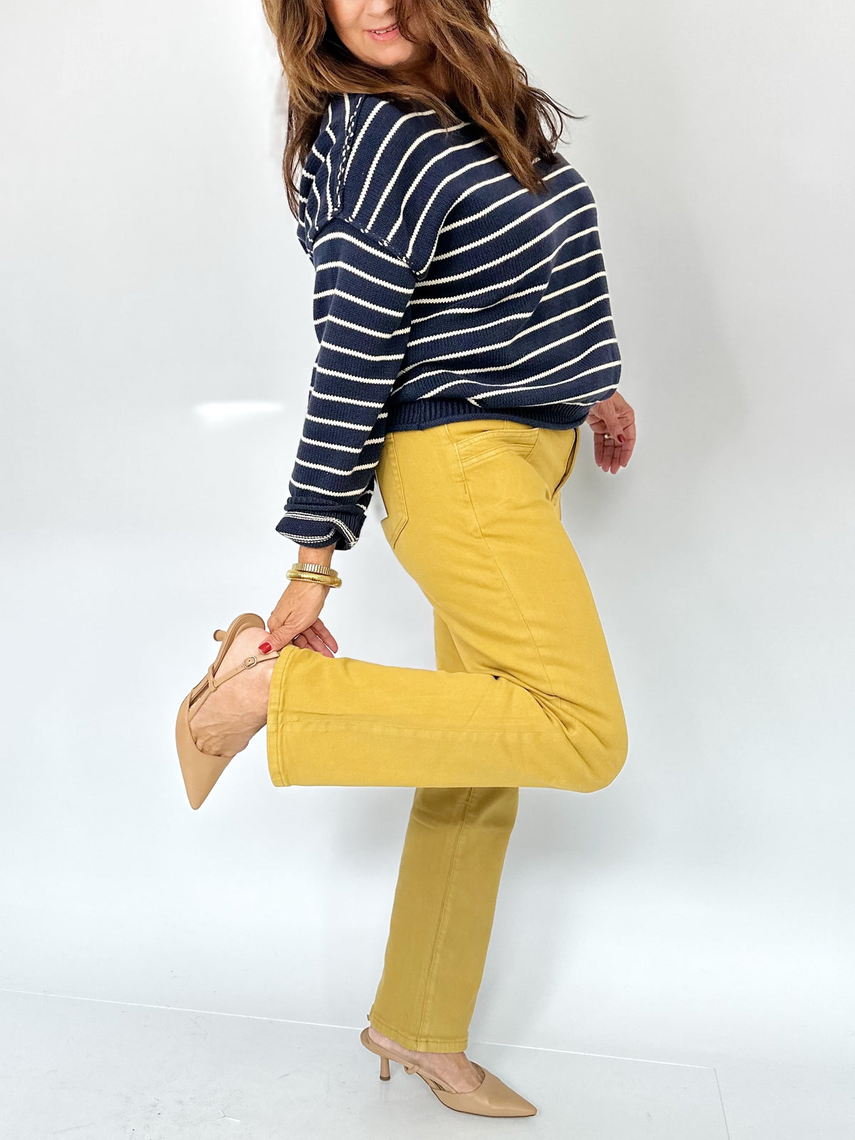 Mandy Mid-rise Straight Jeans Mustard