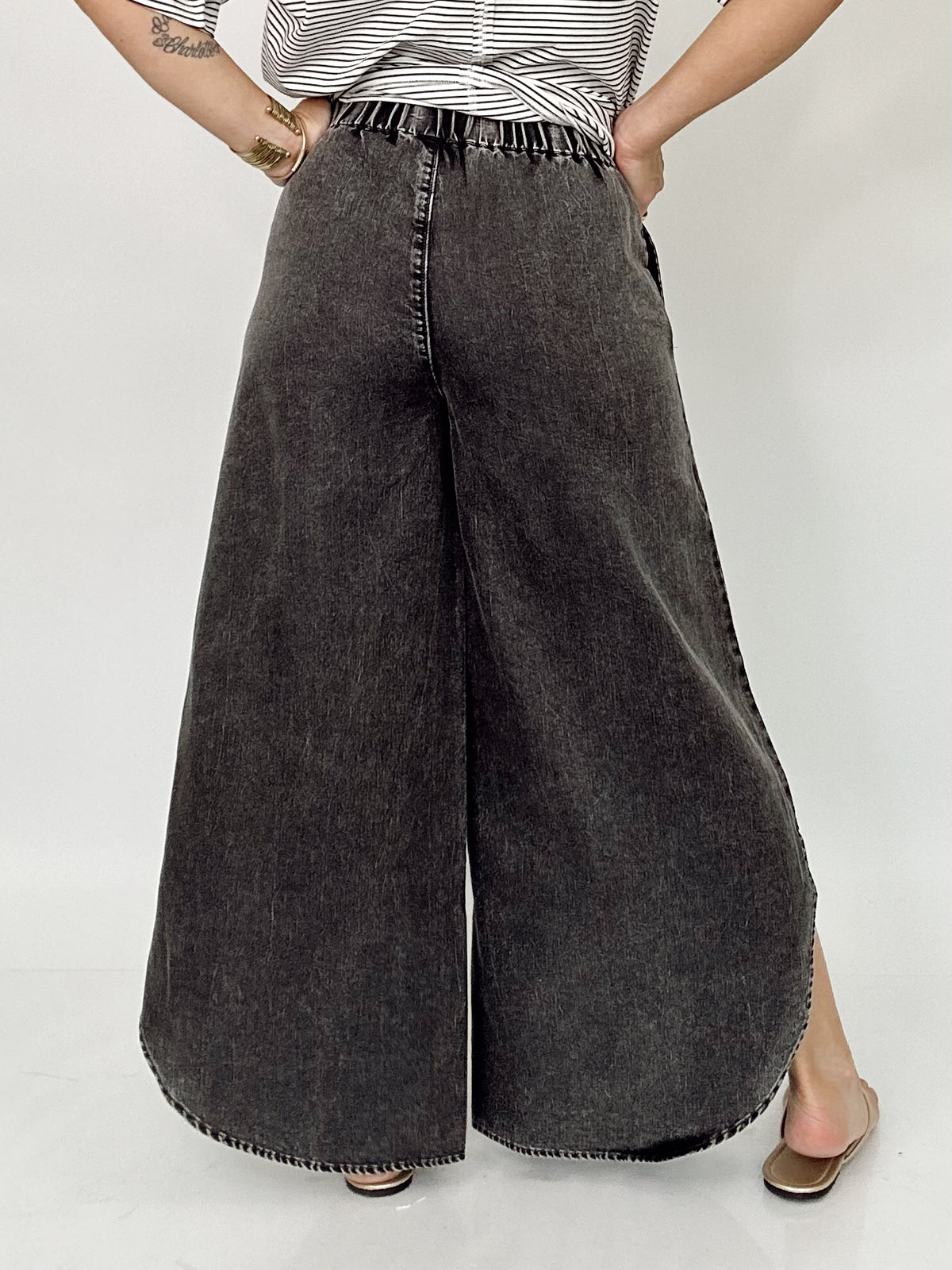 Nellie Tulip Washed Jeans Charcoal Black