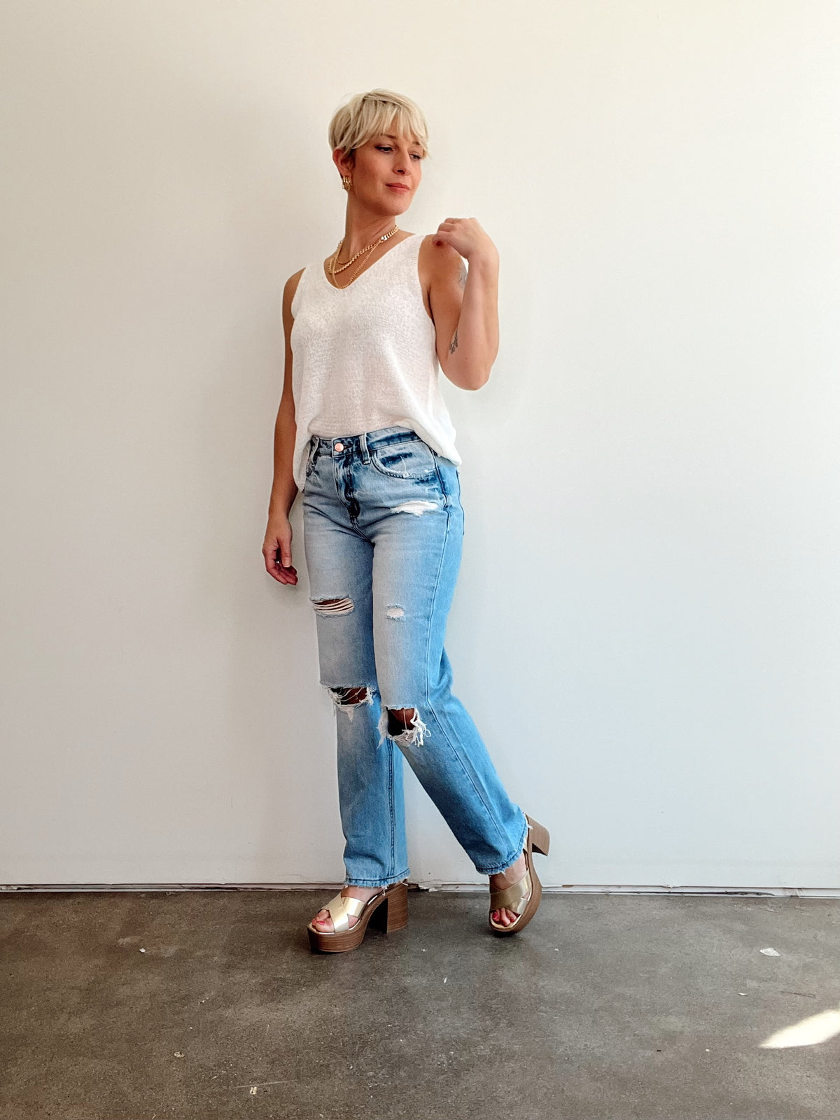 Juno High Rise Distressed Straight Jeans