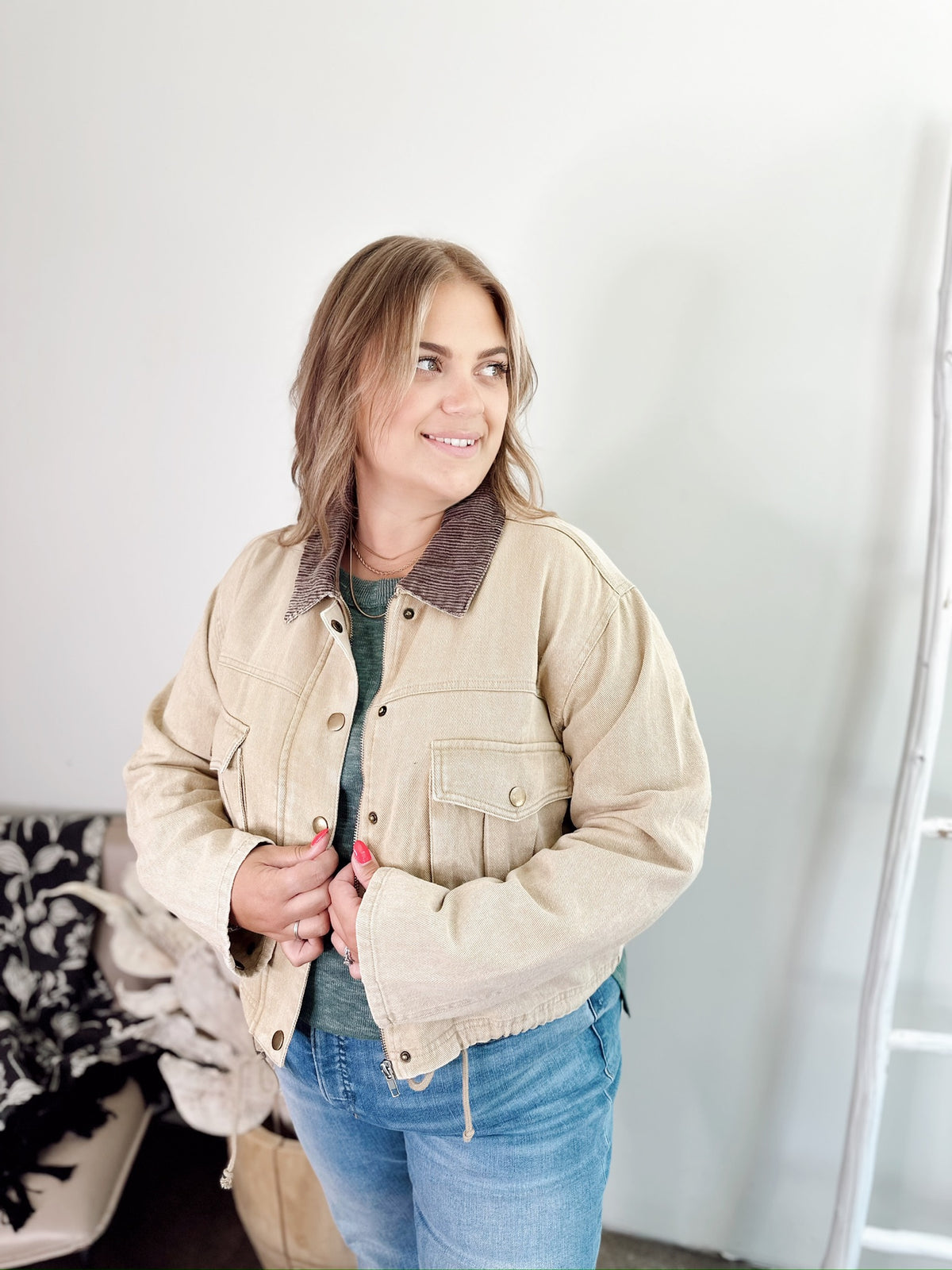 Mindee Corduroy Crop Jacket