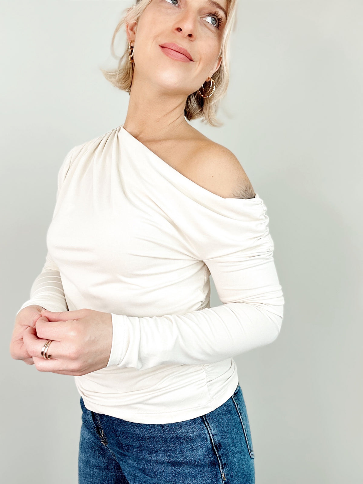 Janet One Shoulder Knit Top