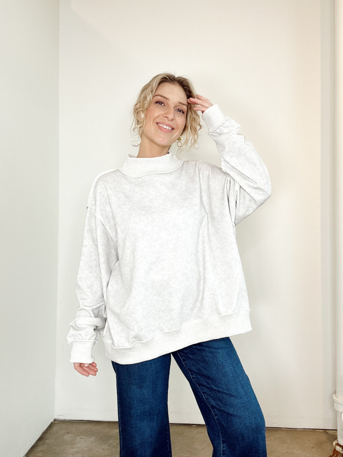 Louise Vintage Oversized Sweatshirt Ash Grey