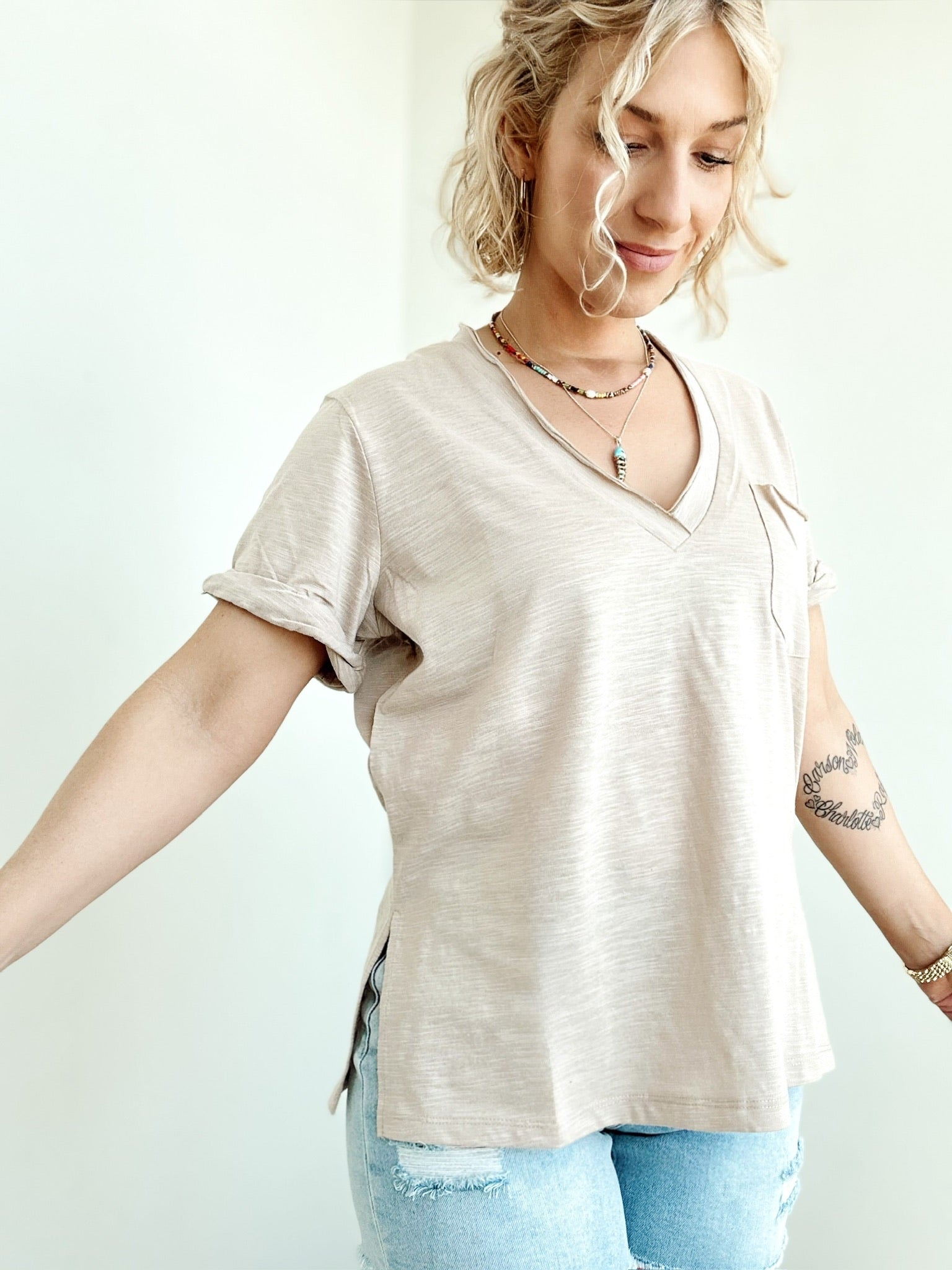 Sydney V-neck Short Sleeve Top Oat