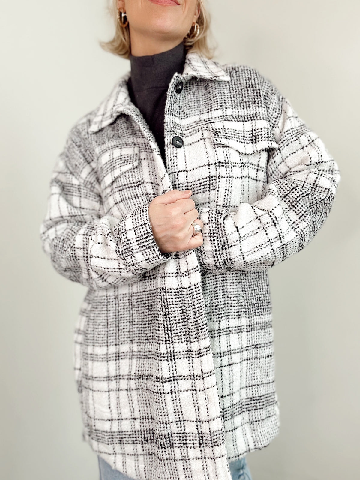 Maya Plaid Shirt Jacket Black/White