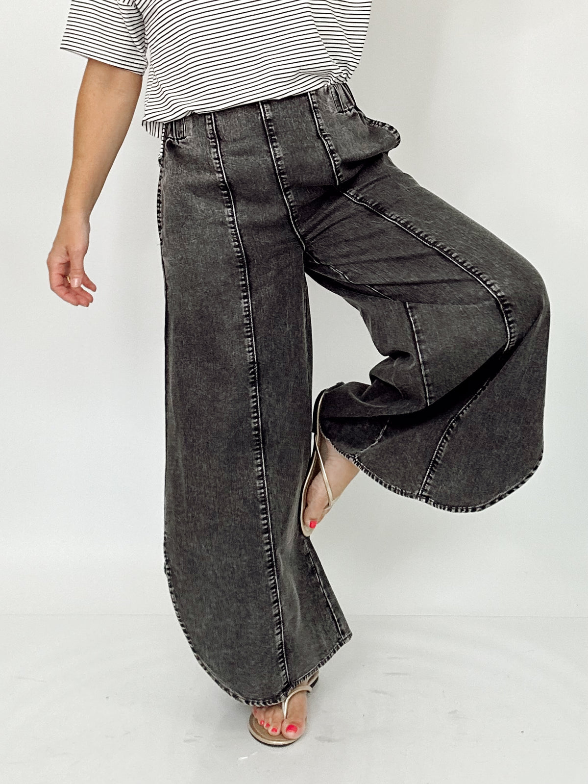 Nellie Tulip Washed Jeans Charcoal Black