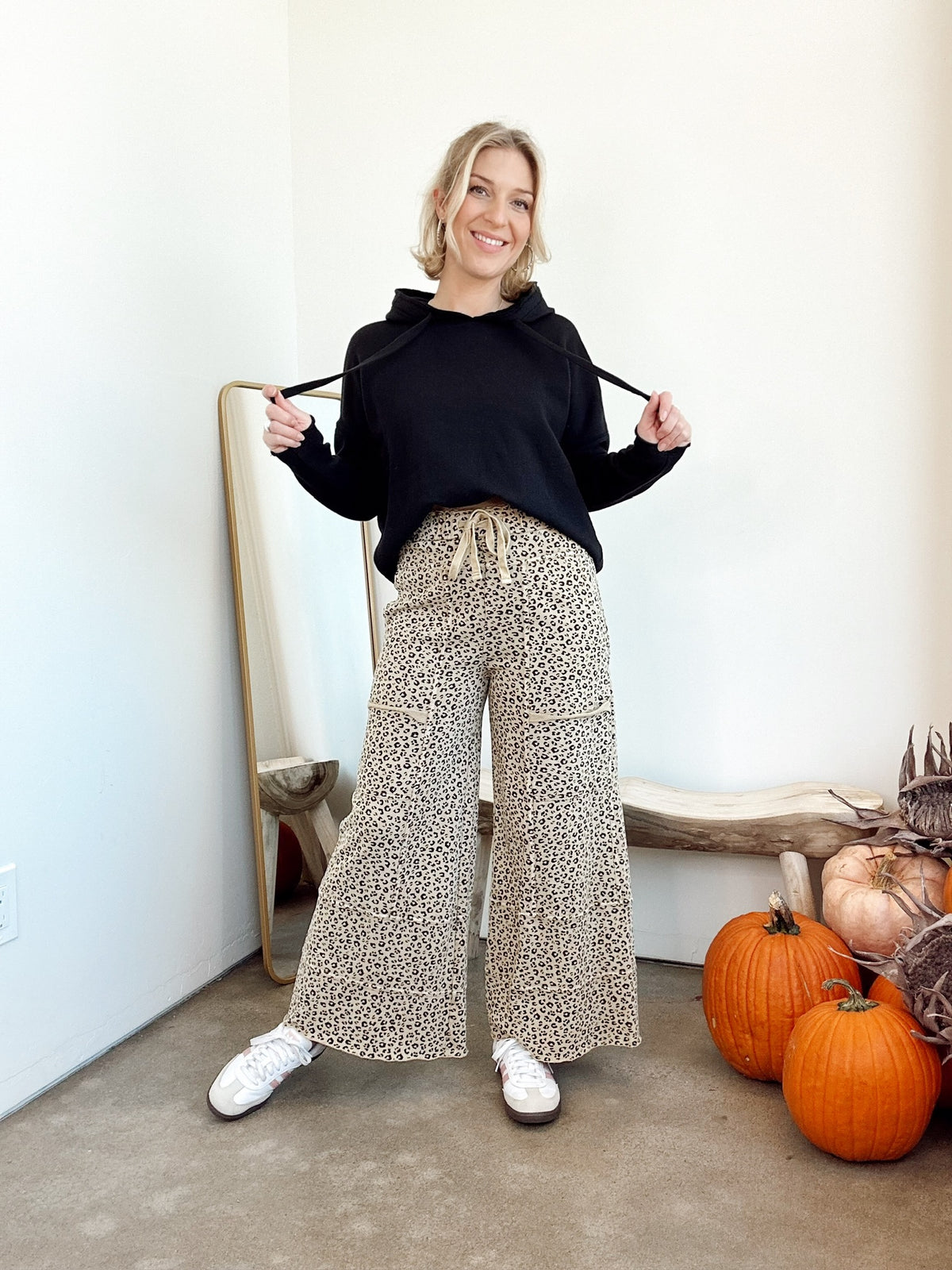 Evie Everyday Hoodie Black