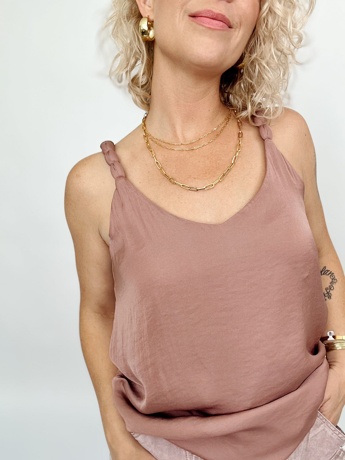 Gina V-neck Accent Strap Tank Mauve